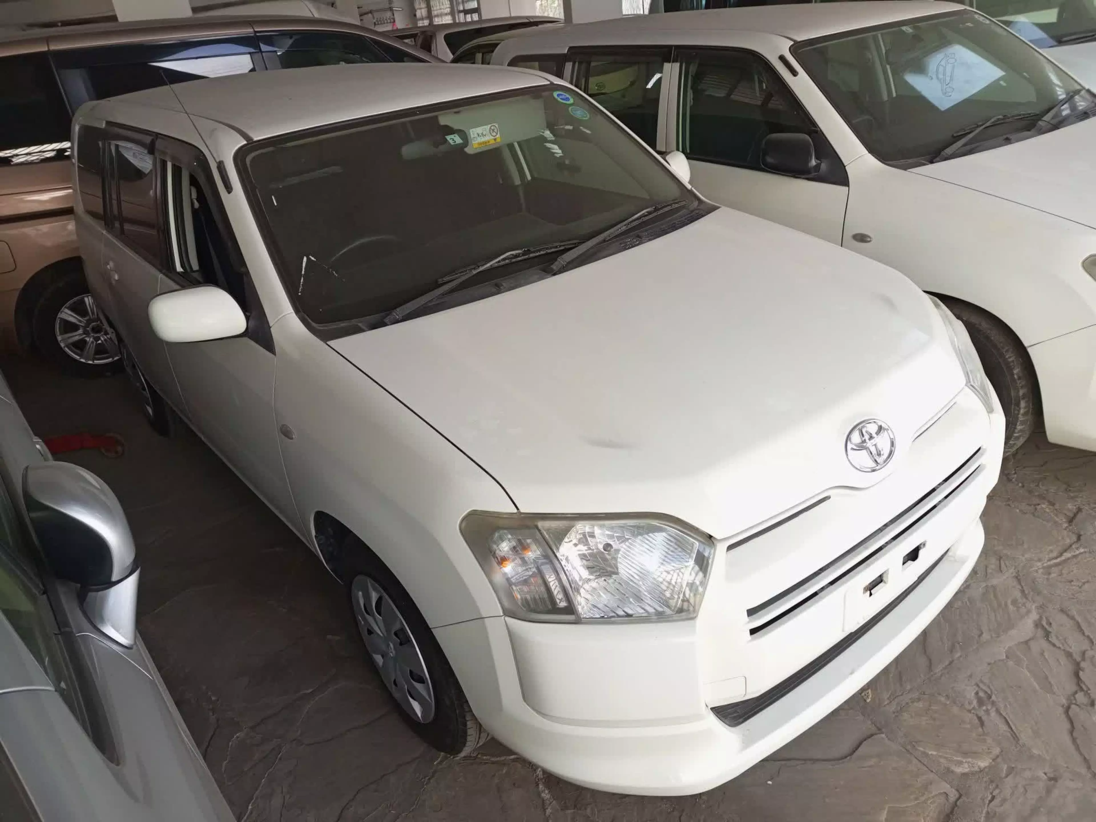 Toyota Probox  - 2016