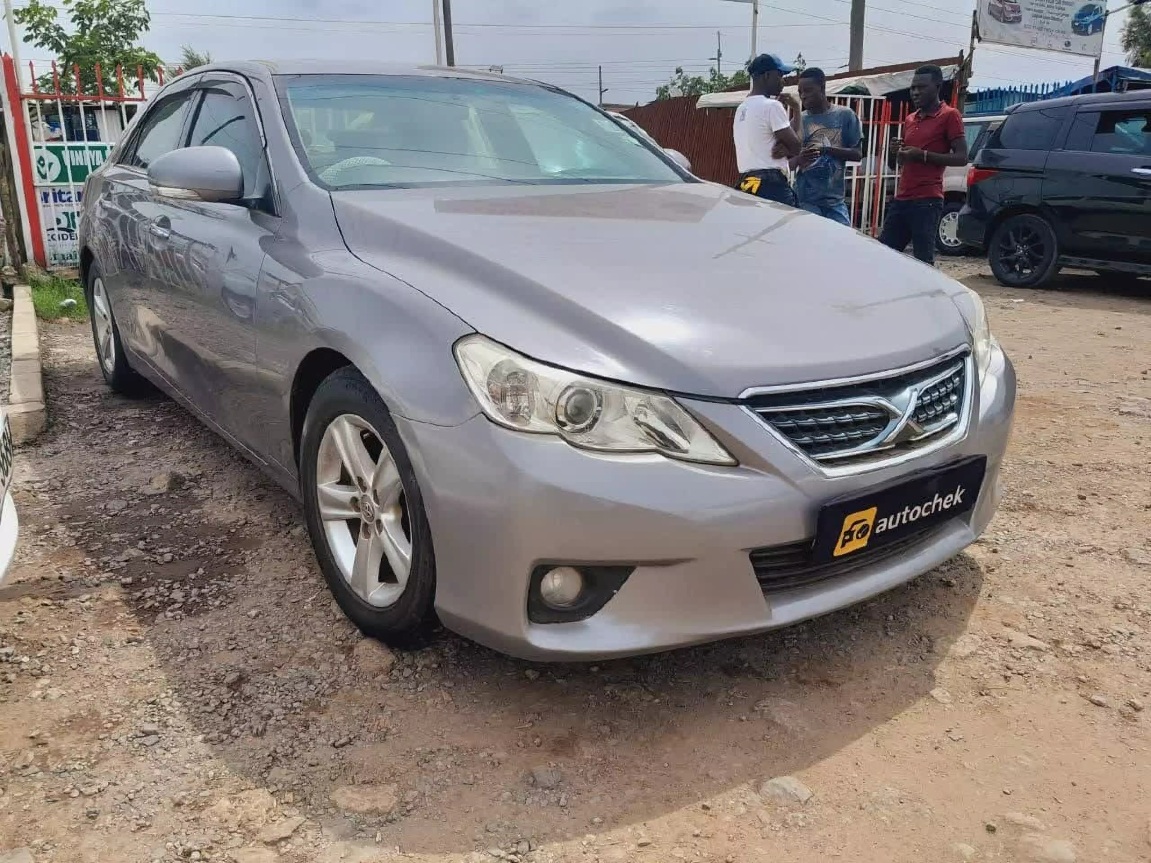 Toyota Mark X - 2012