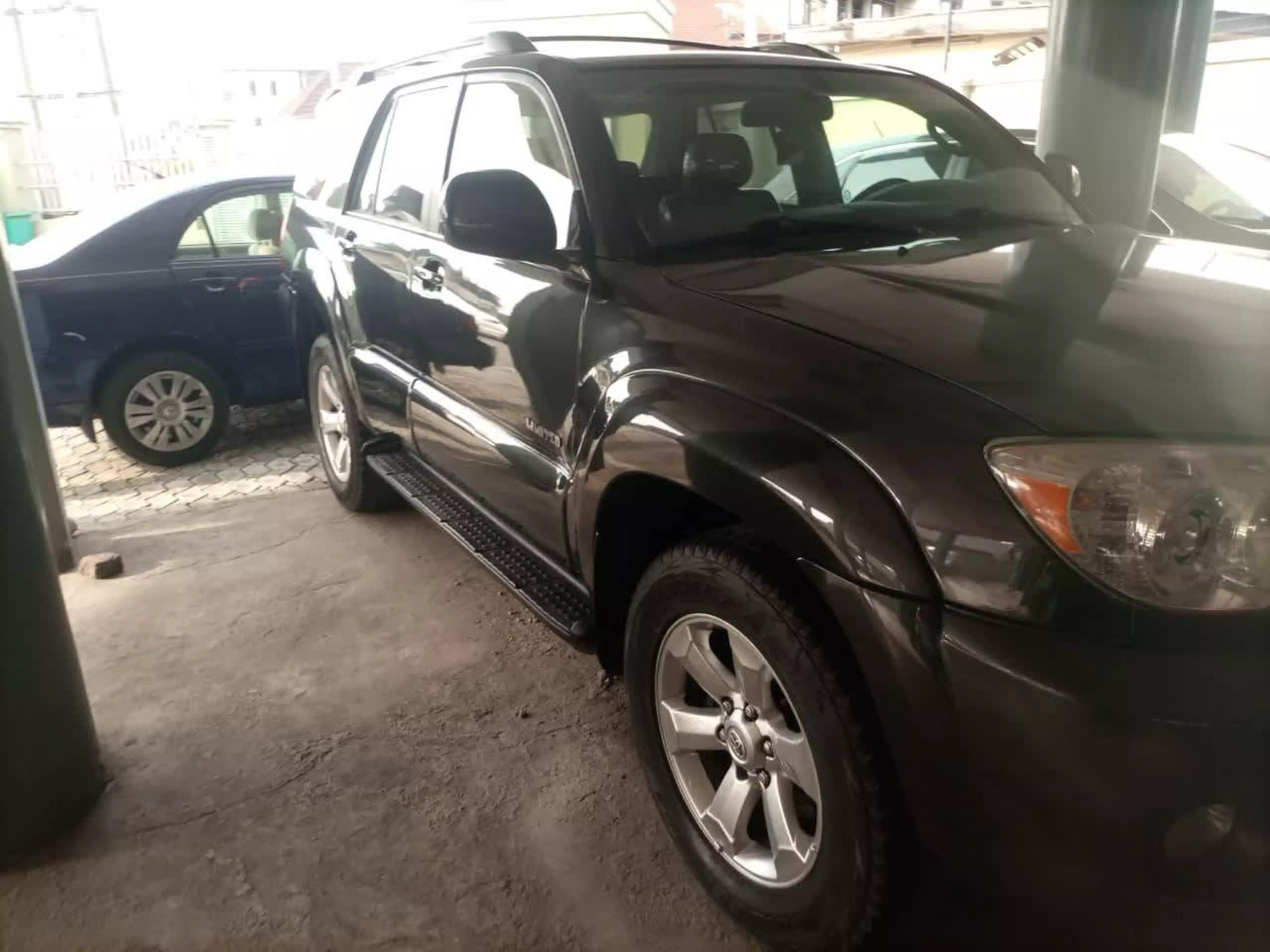 Toyota 4-Runner - 2007