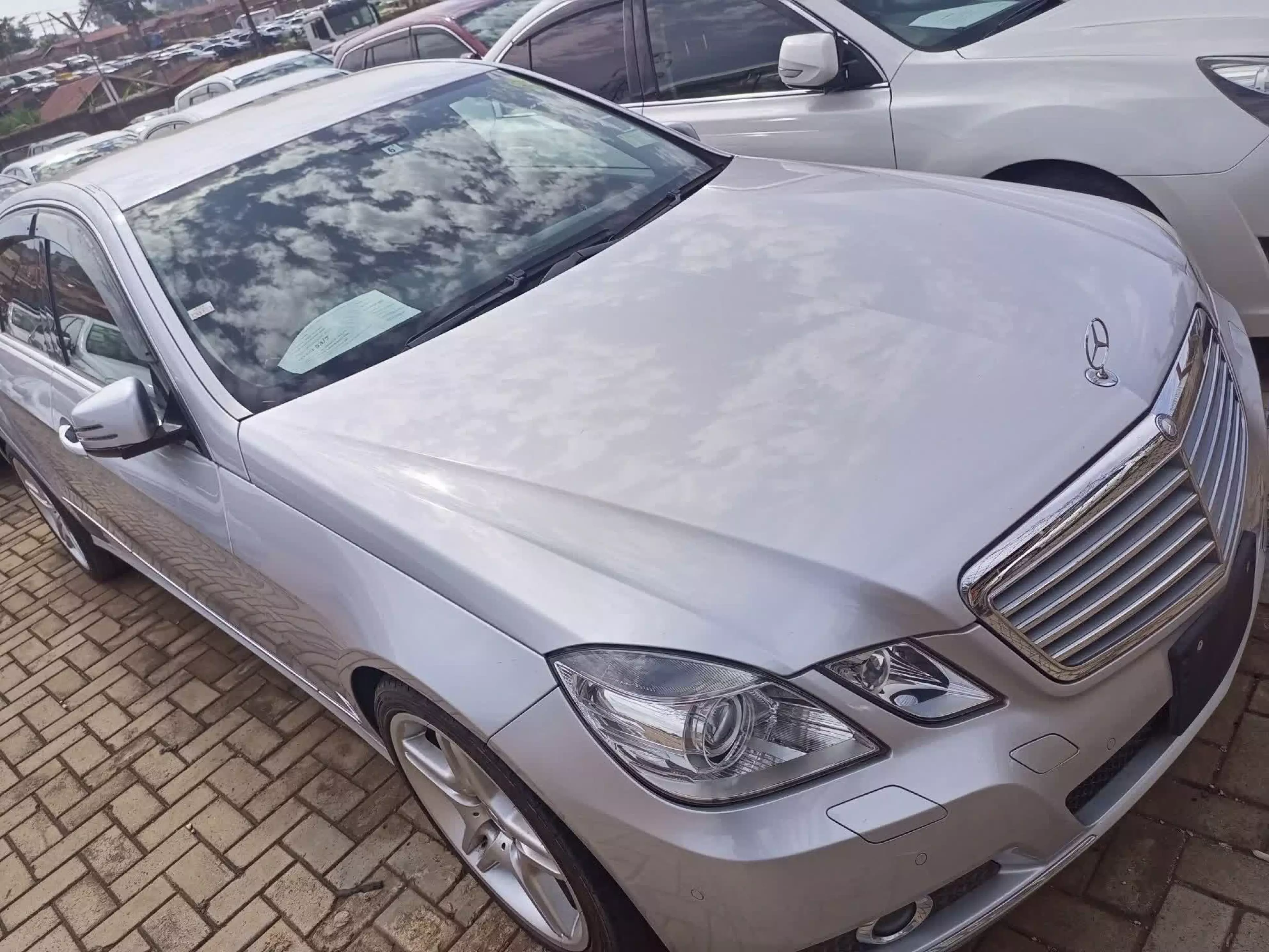Mercedes-Benz E 300 - 2009