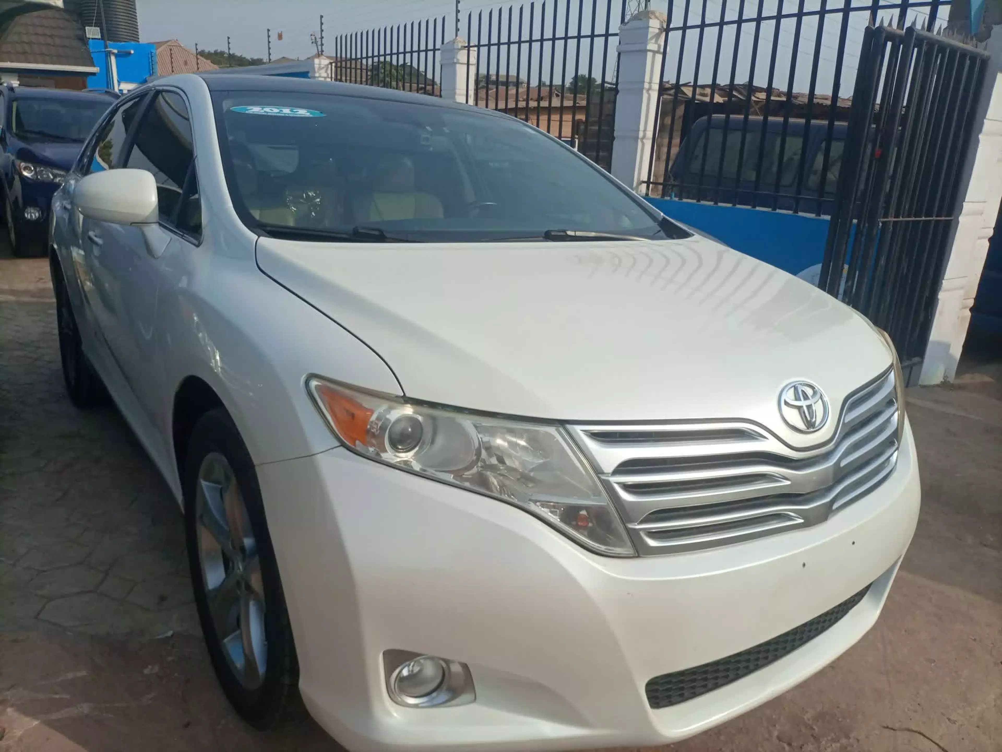 Toyota Venza - 2011