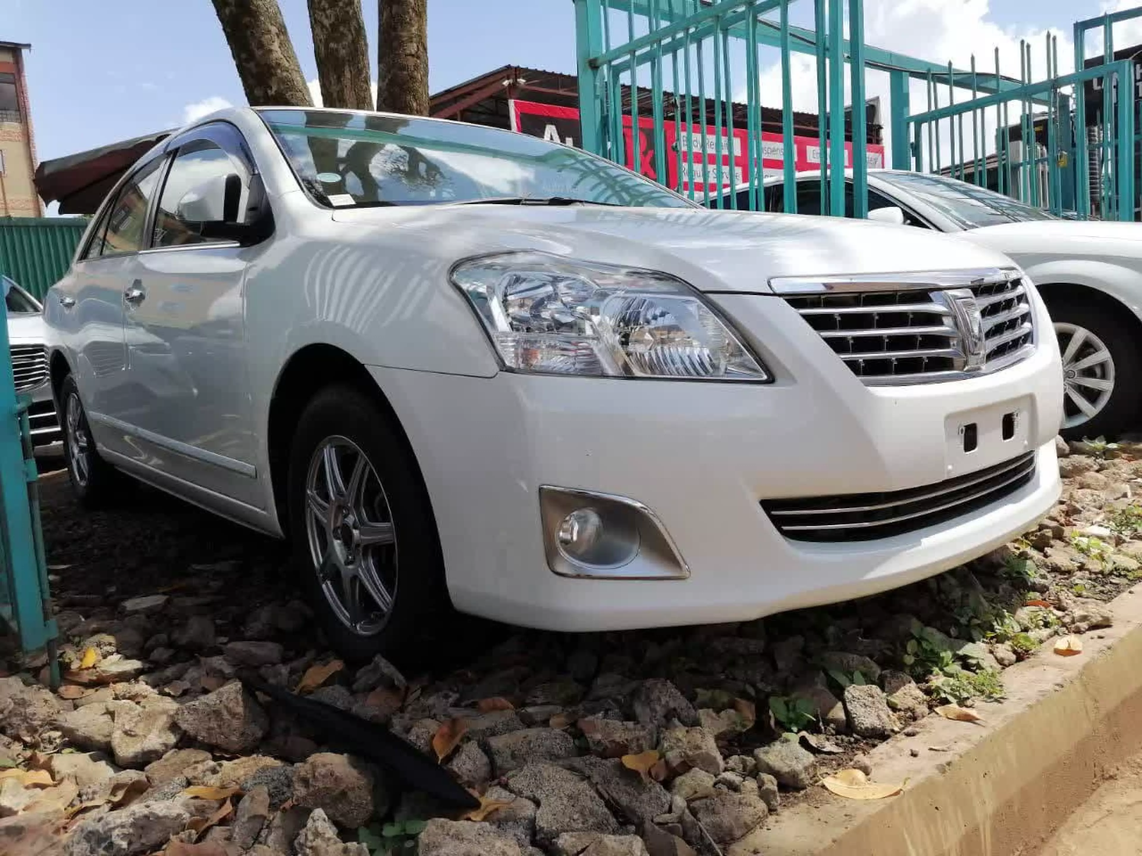 Toyota Premio  - 2015