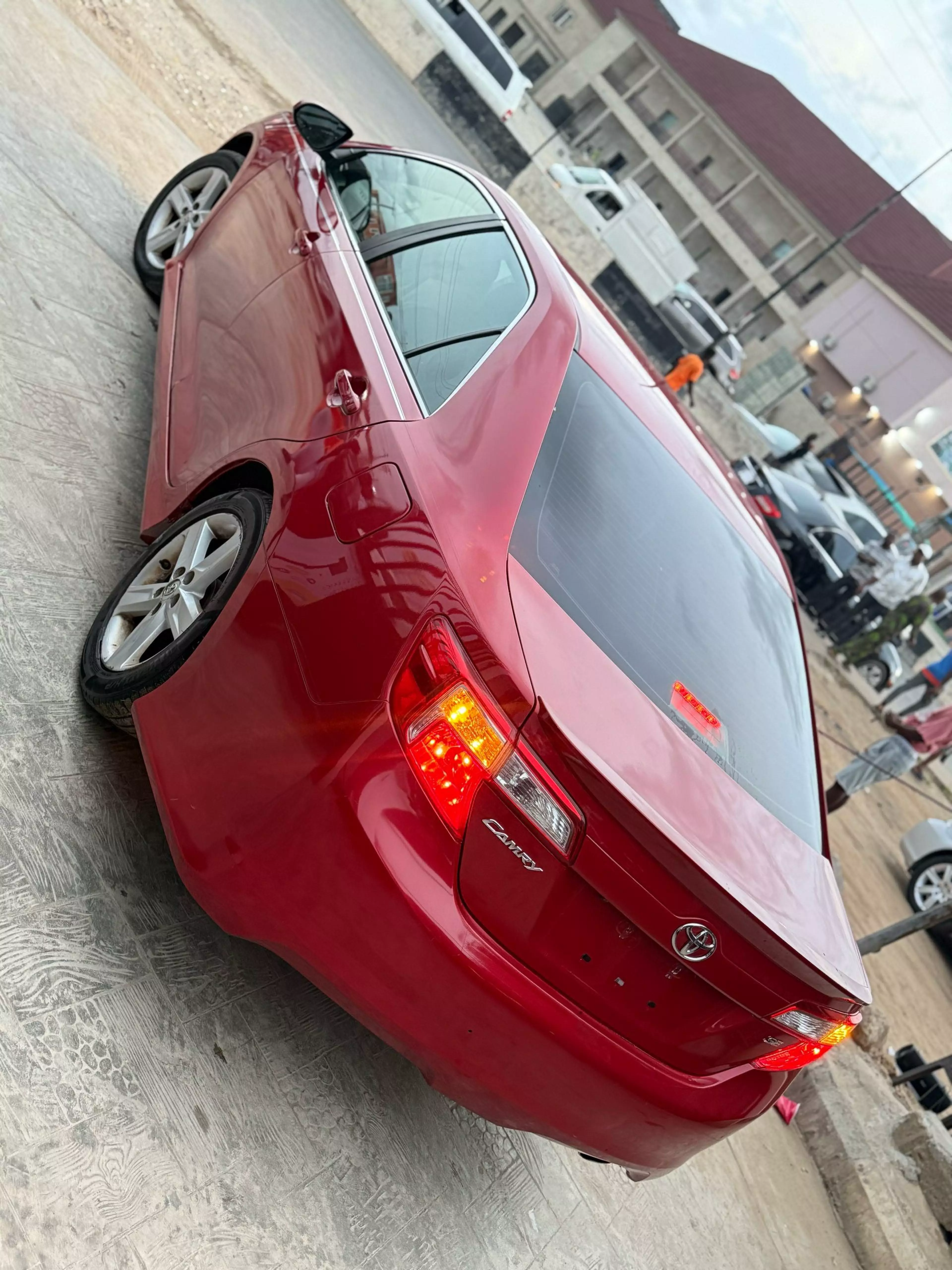 Toyota Camry   - 2014