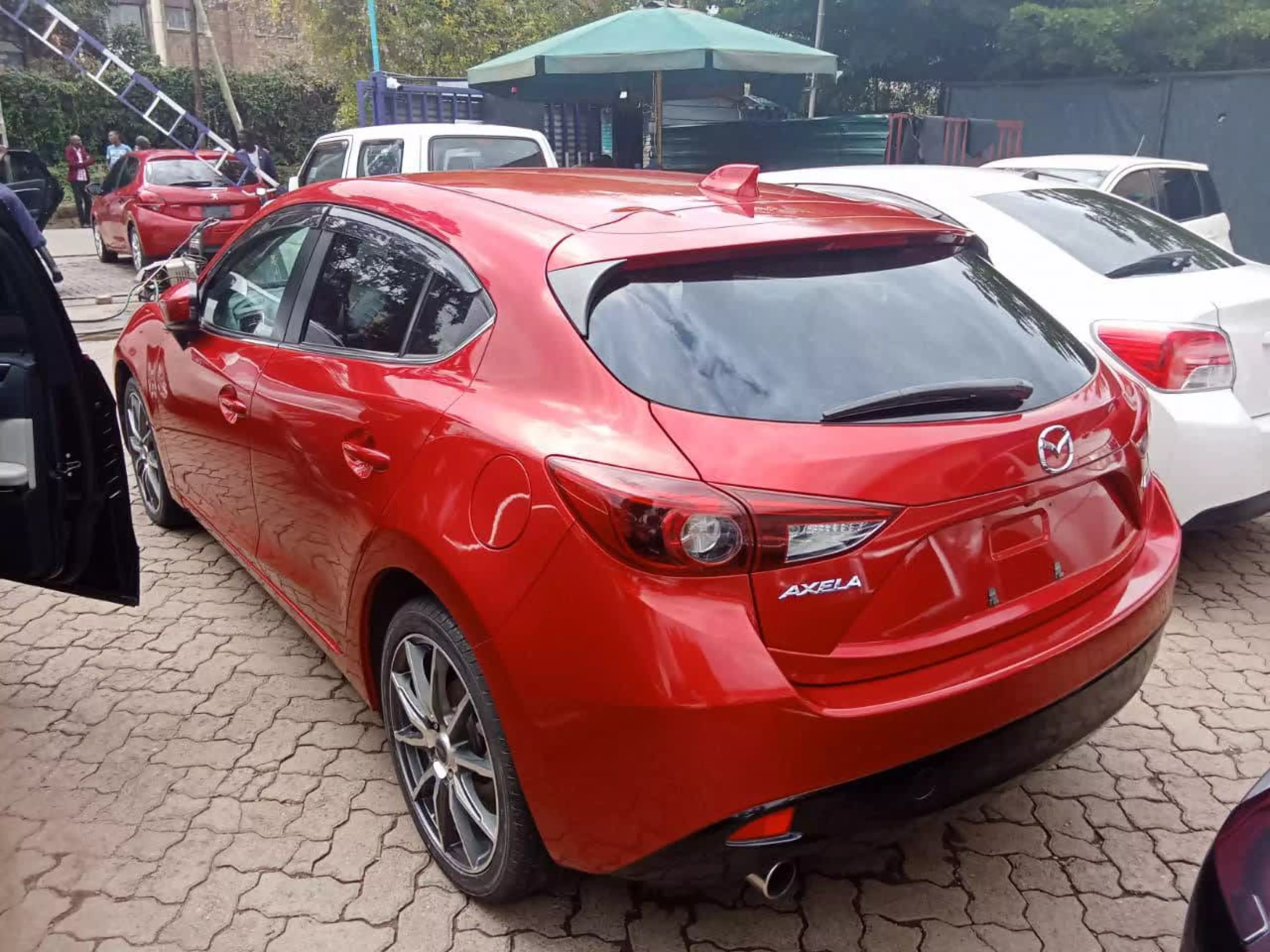 Mazda Axela  - 2014