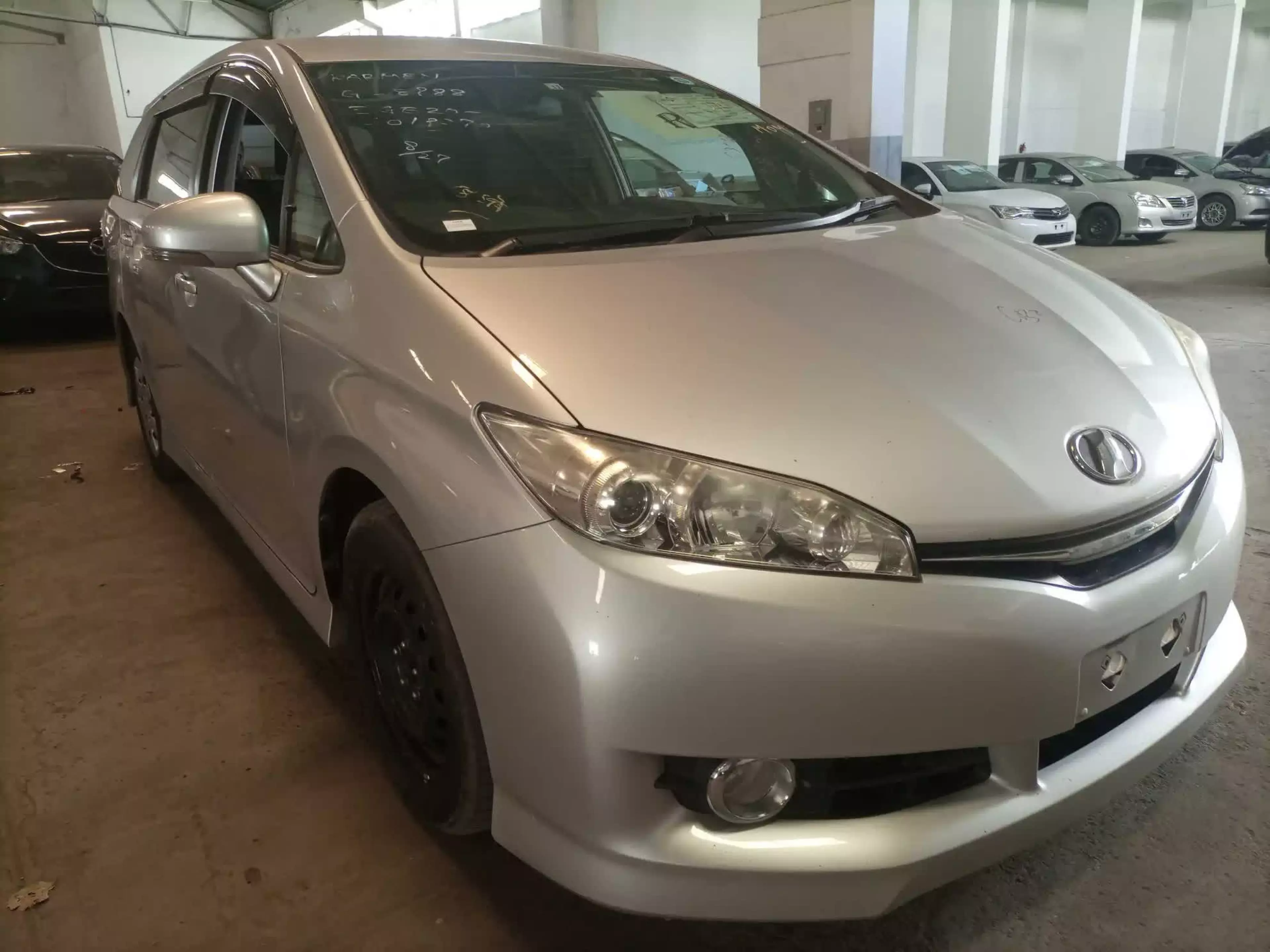 Toyota Wish - 2014
