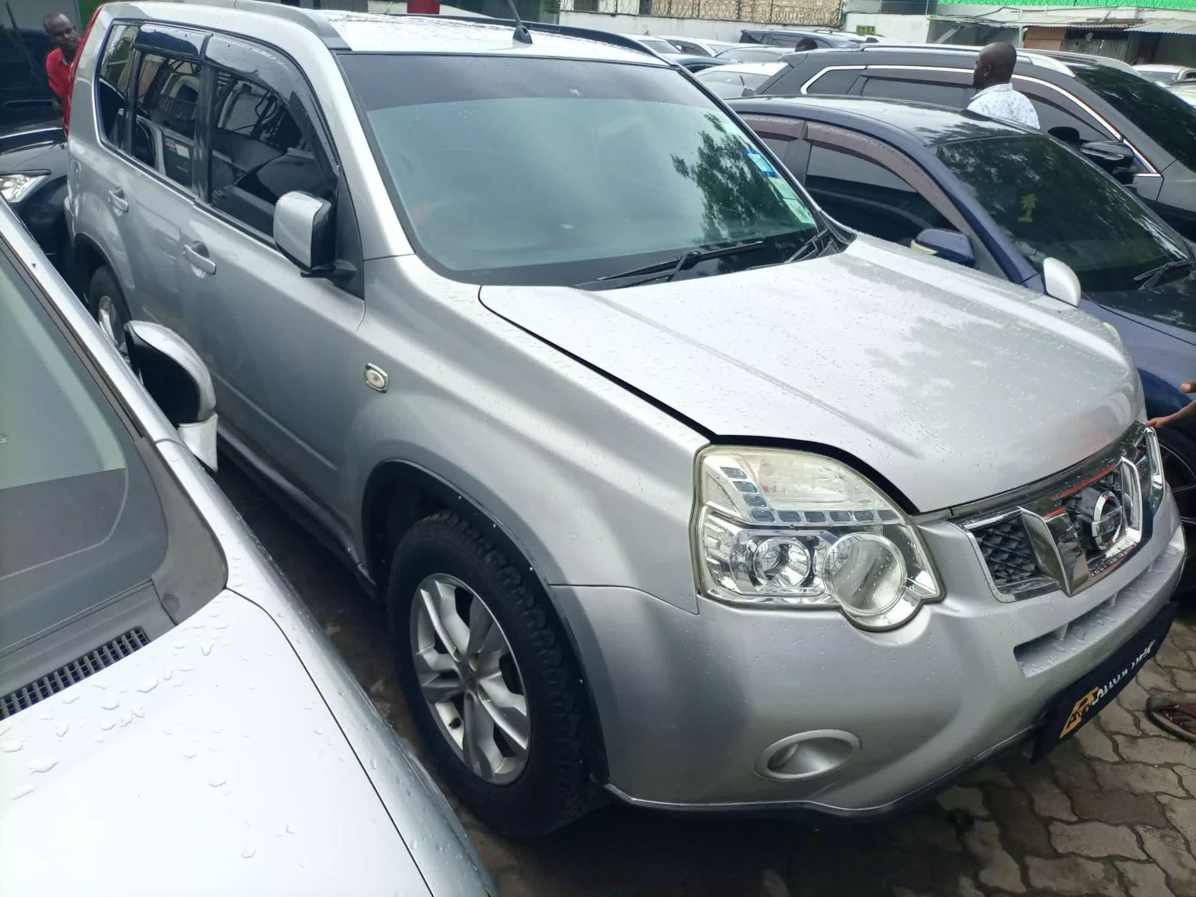 Nissan X-TRAIL - 2013