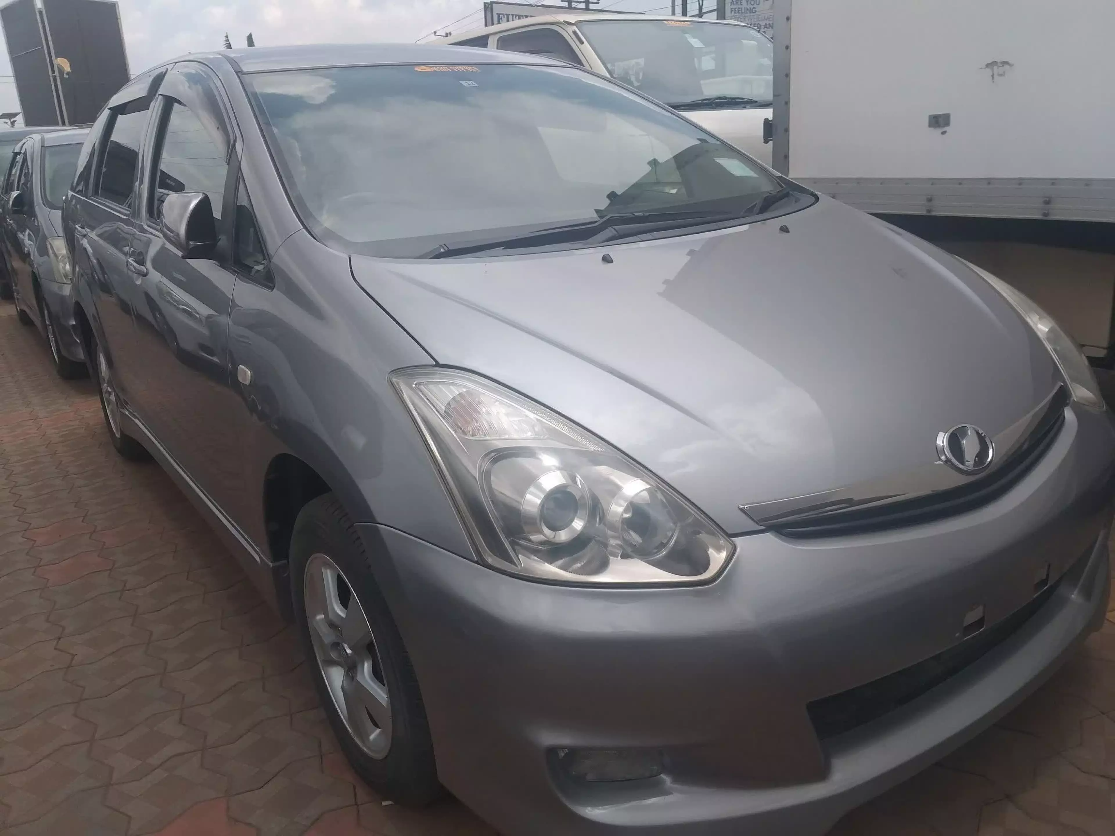 Toyota Wish - 2008