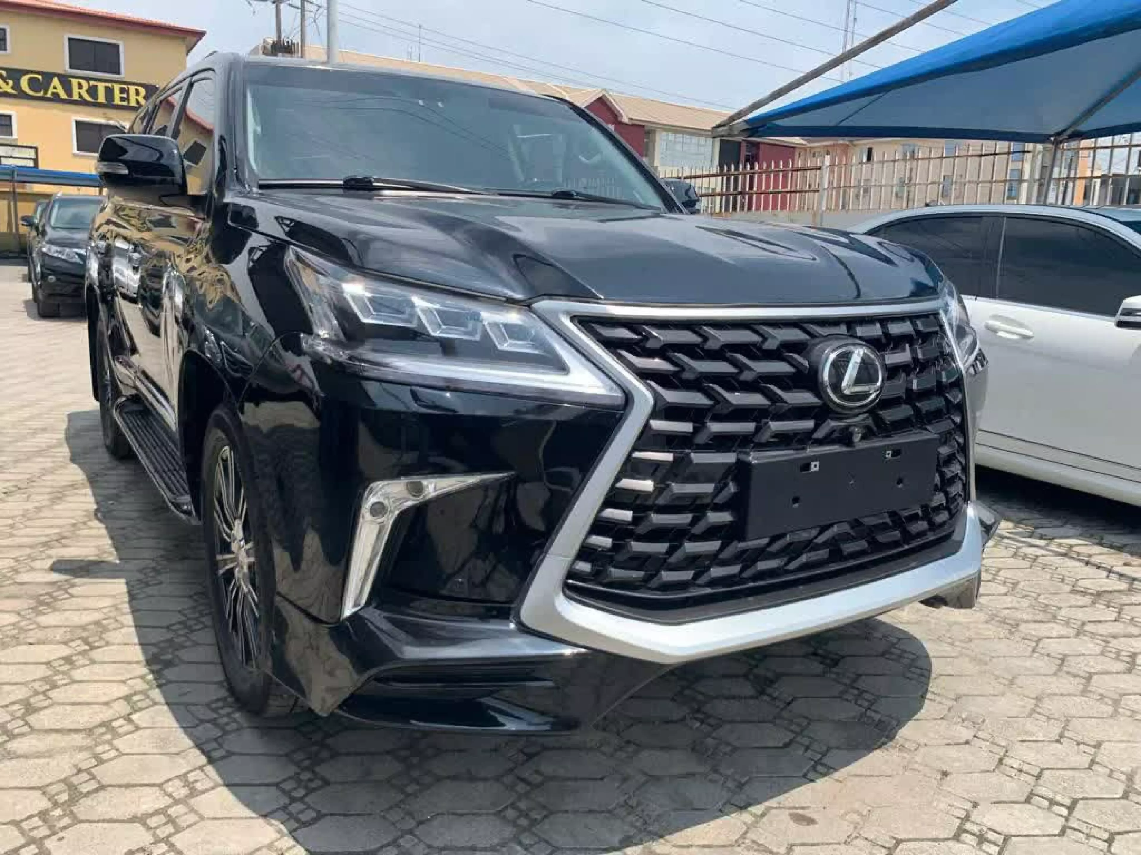 Lexus LX 570 - 2010