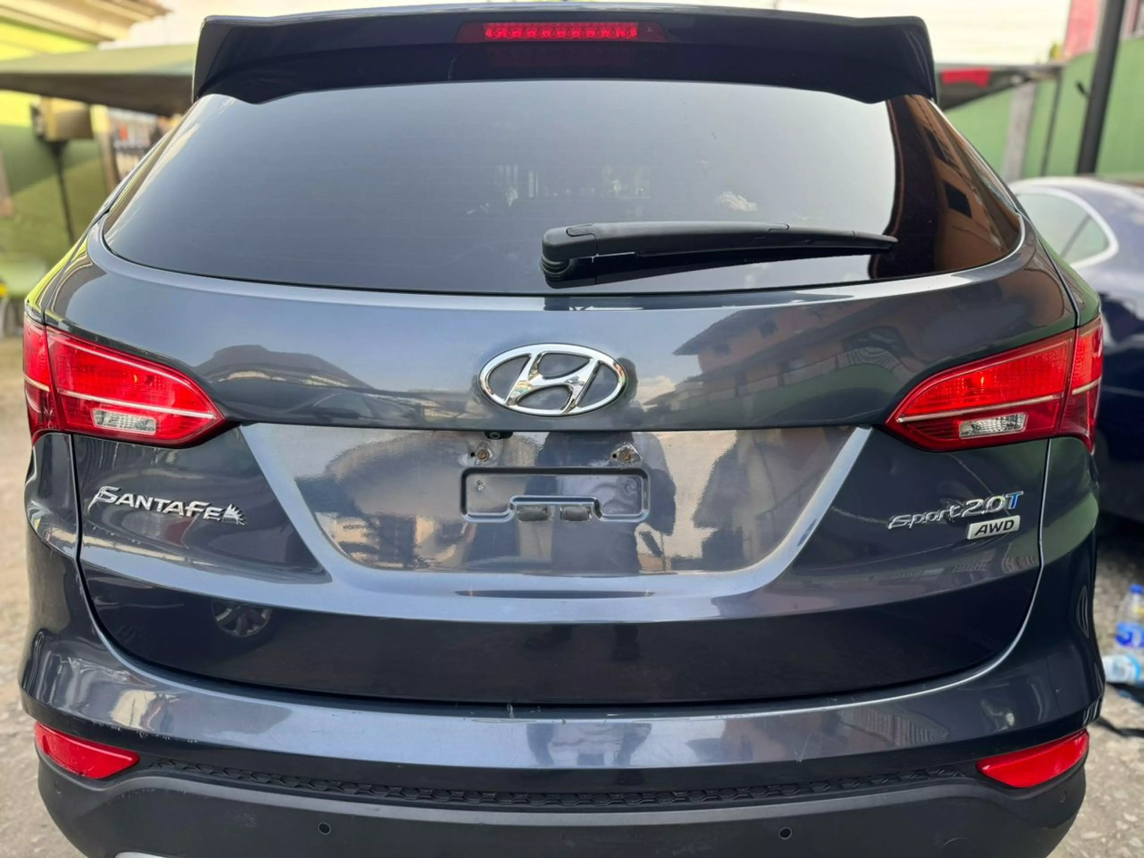Hyundai Santa Fe   - 2013