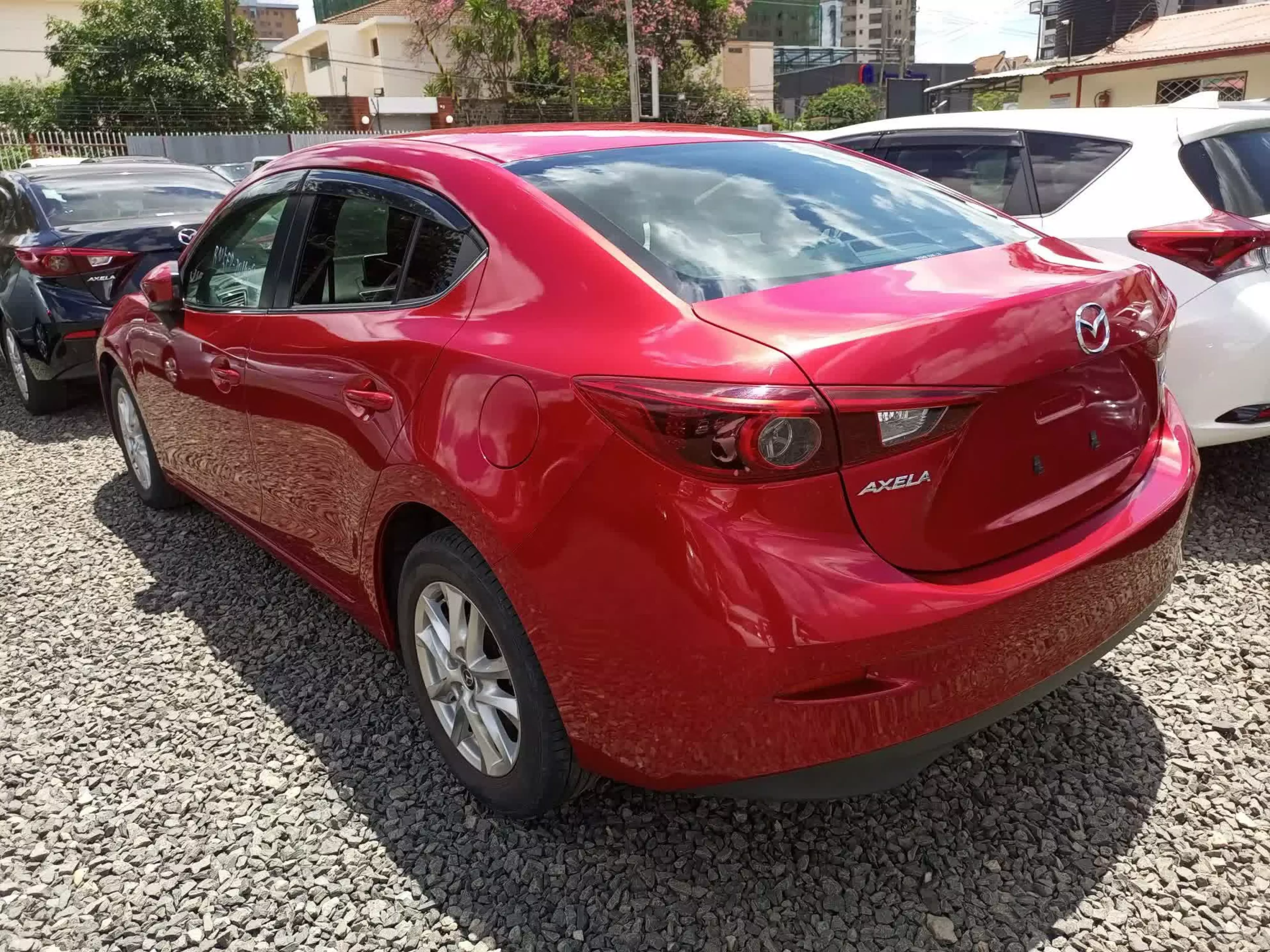 Mazda Axela  - 2015