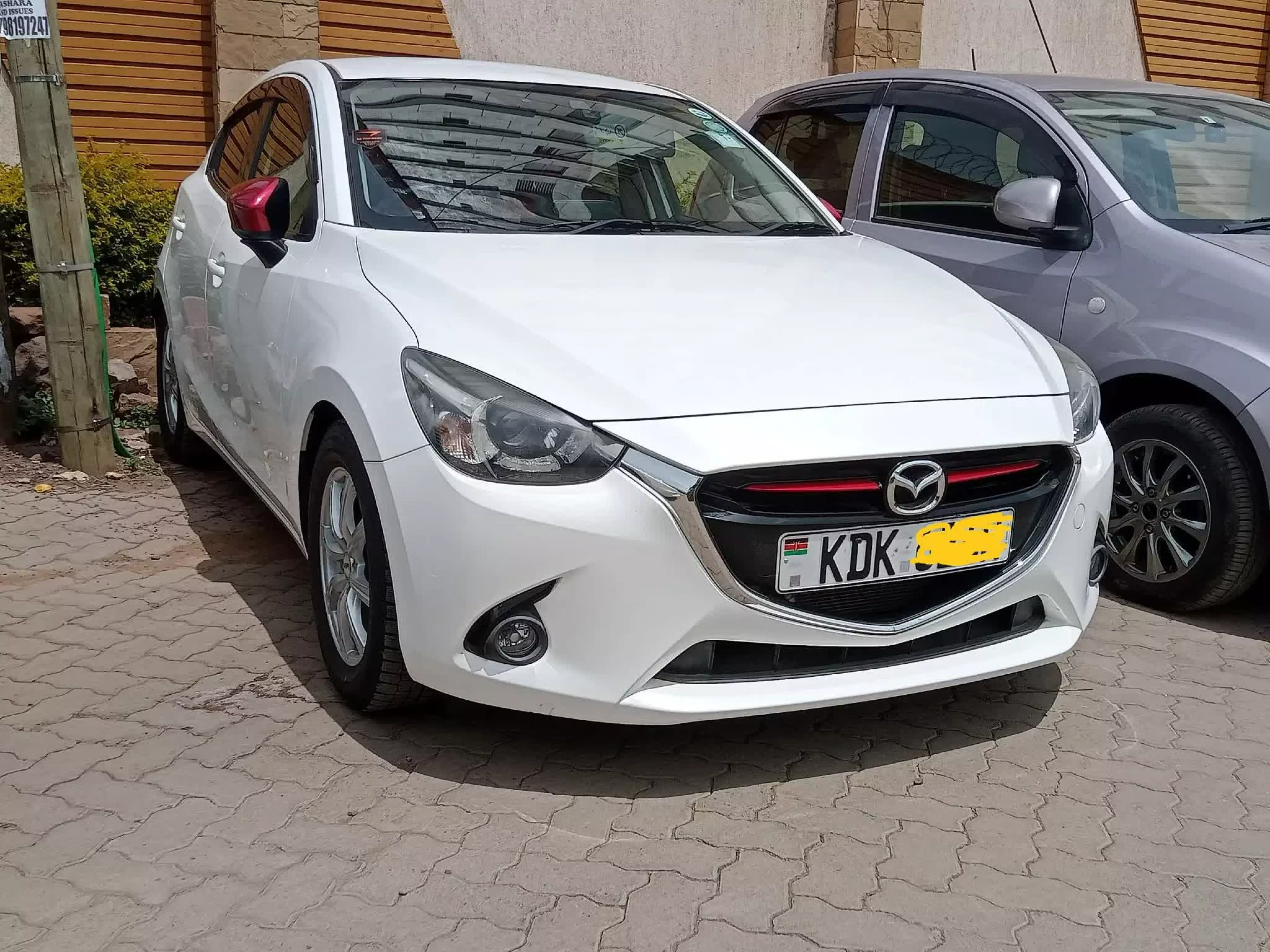 Mazda Demio - 2015