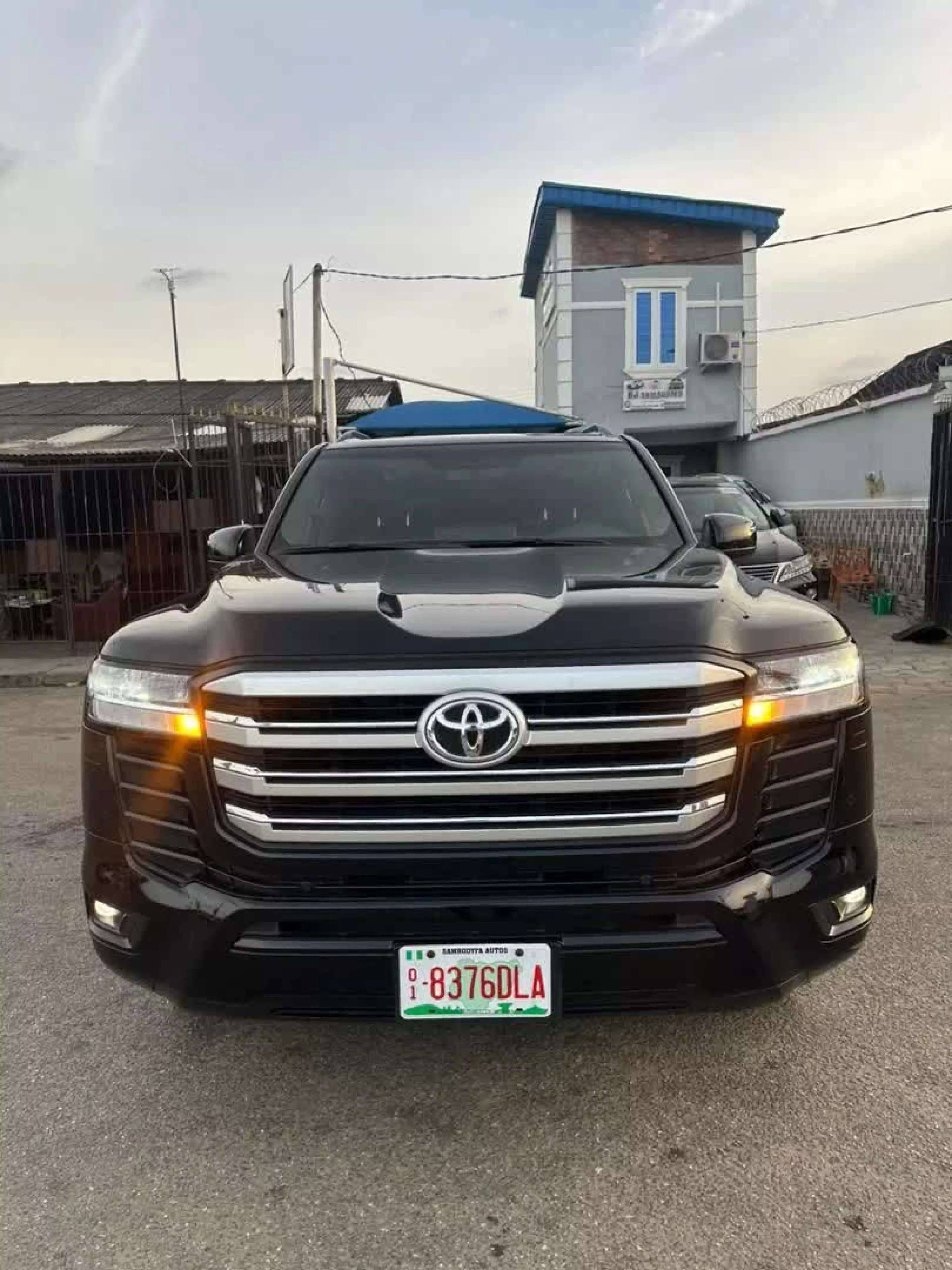 Toyota Land Cruiser GXR   - 2022