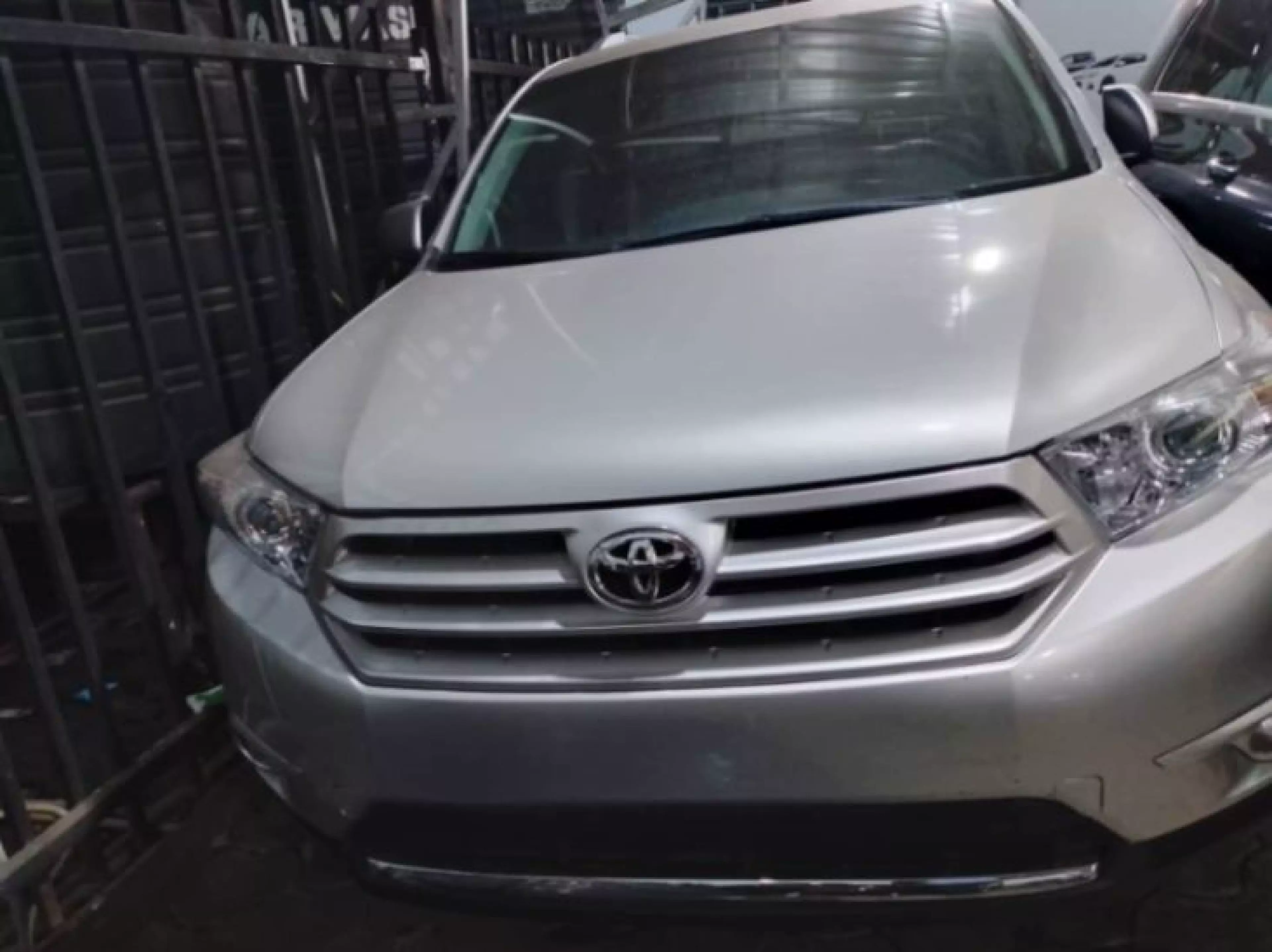 Toyota Highlander - 2010