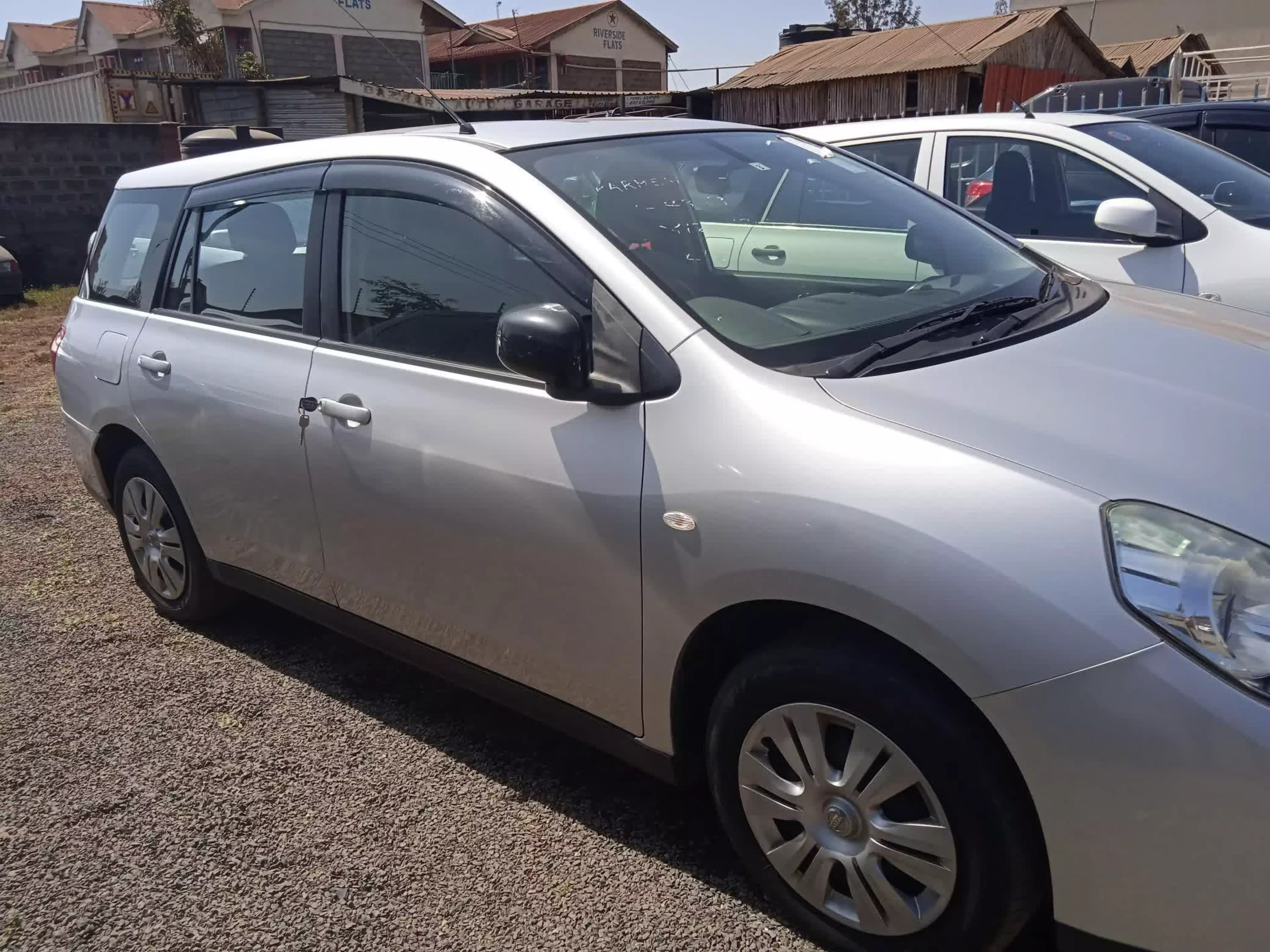 Nissan Wingroad  - 2015