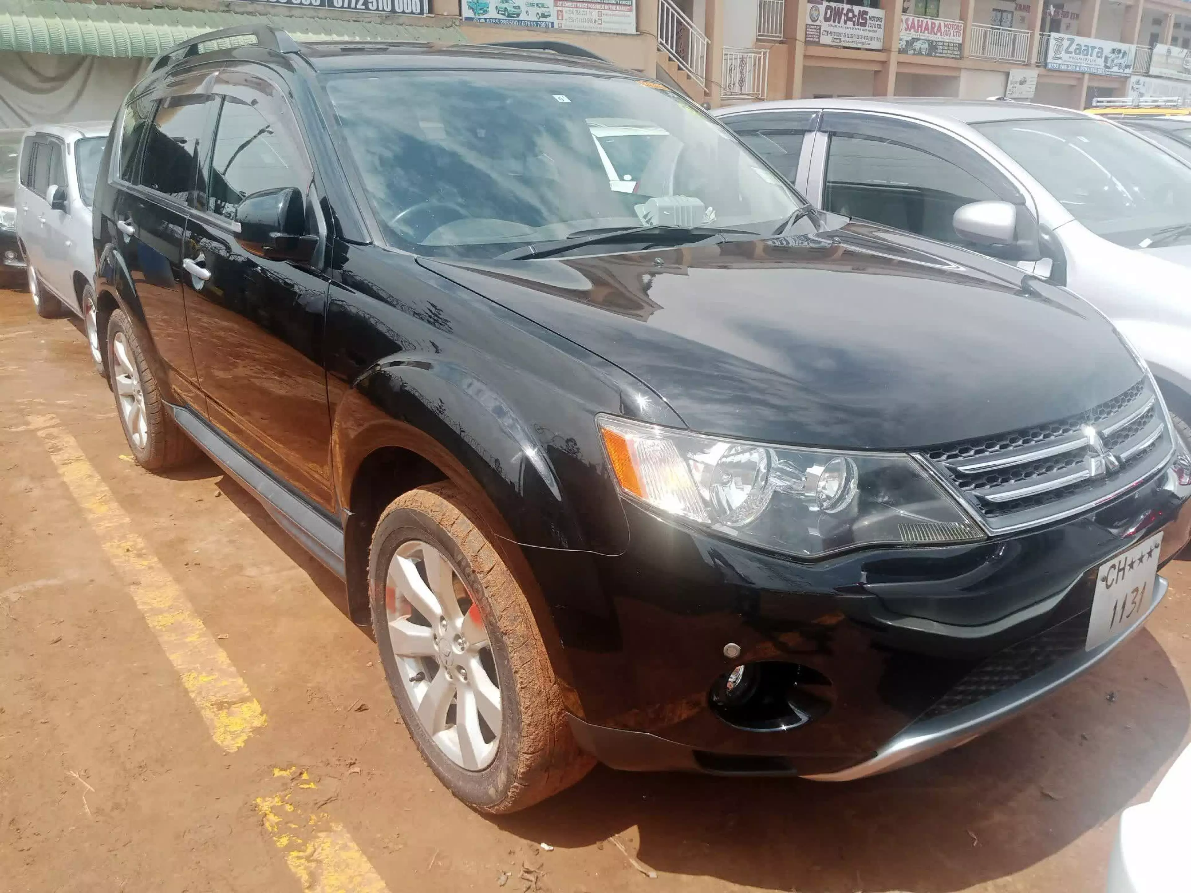 Mitsubishi OUTLANDER - 2009