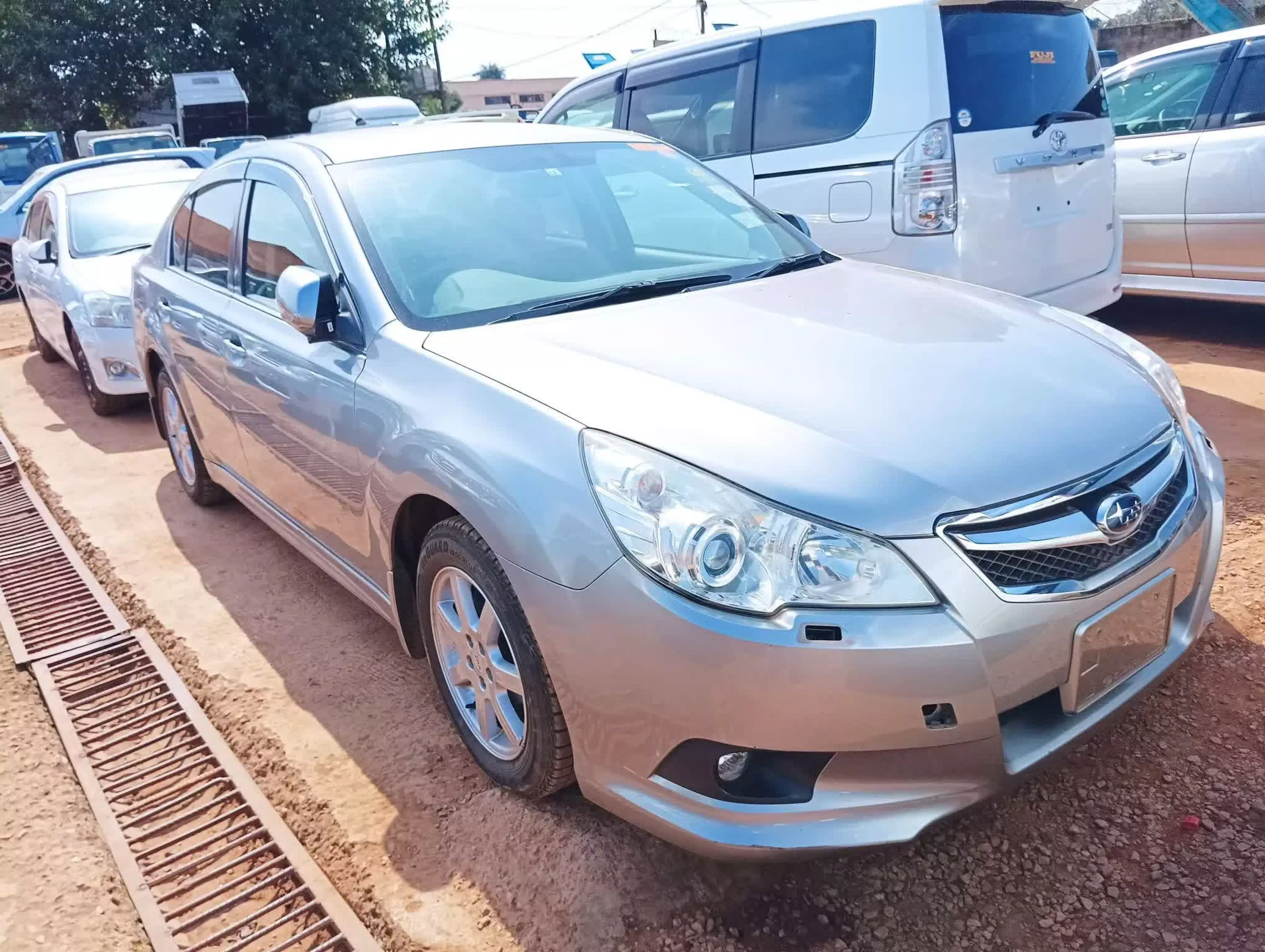 Subaru Legacy - 2009