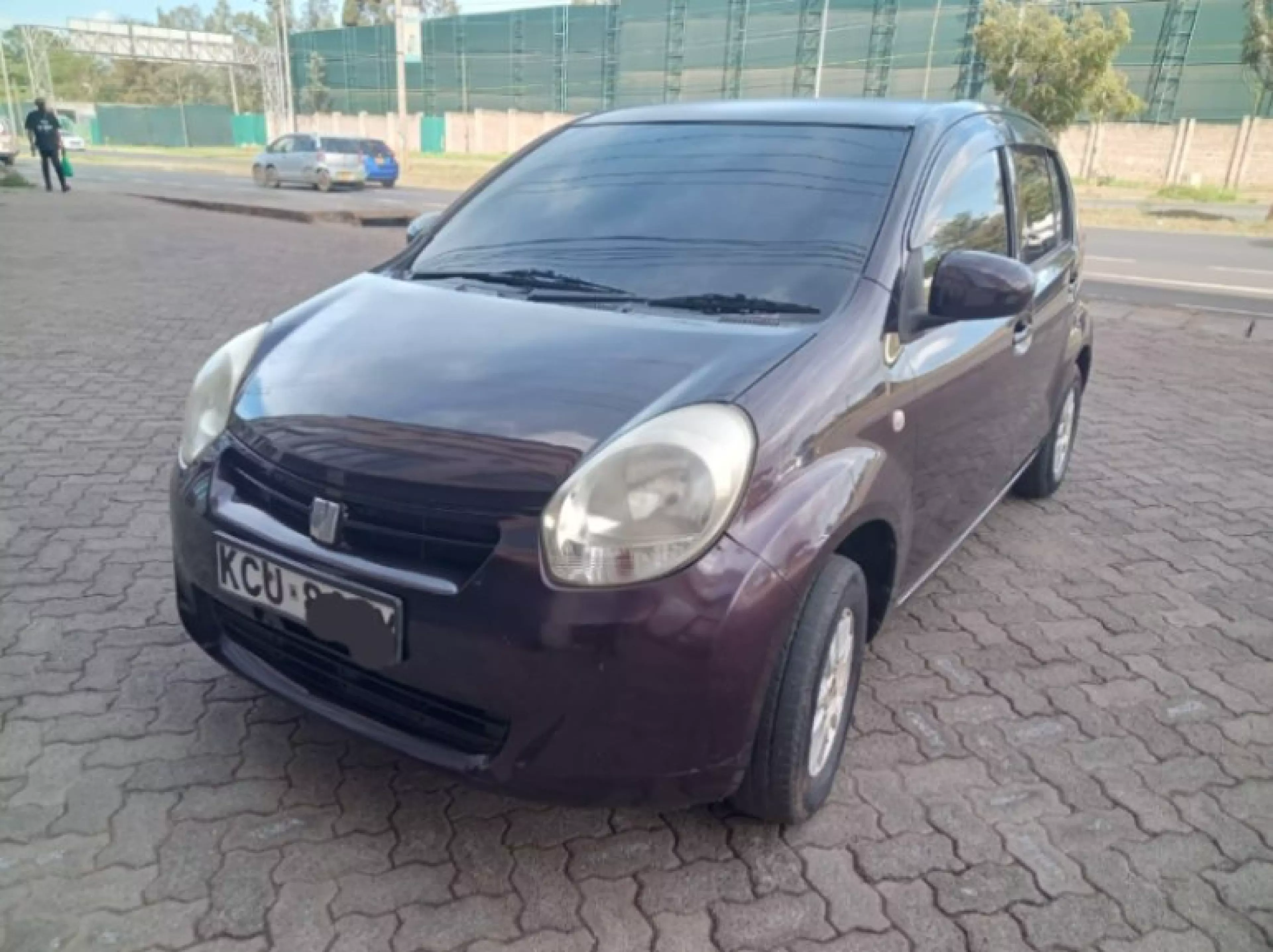 Toyota Passo - 2012