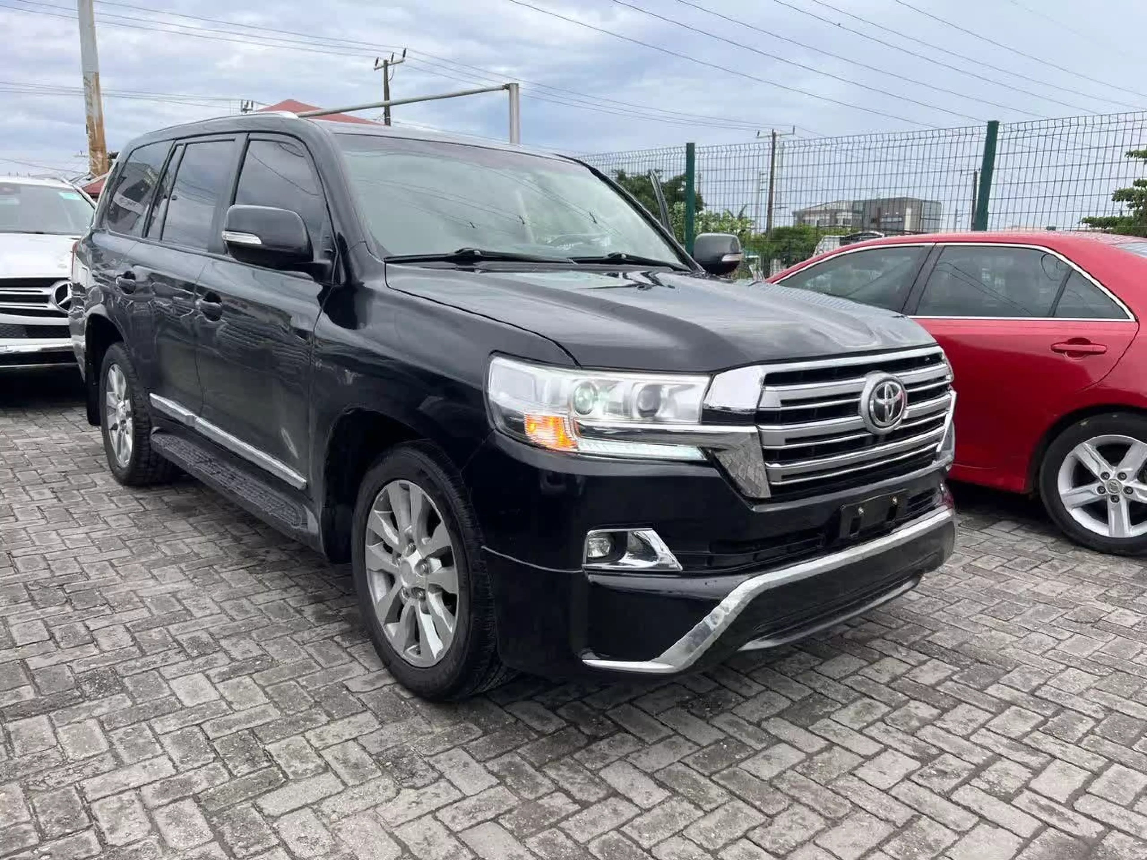 Toyota Landcruiser  V8 - 2015