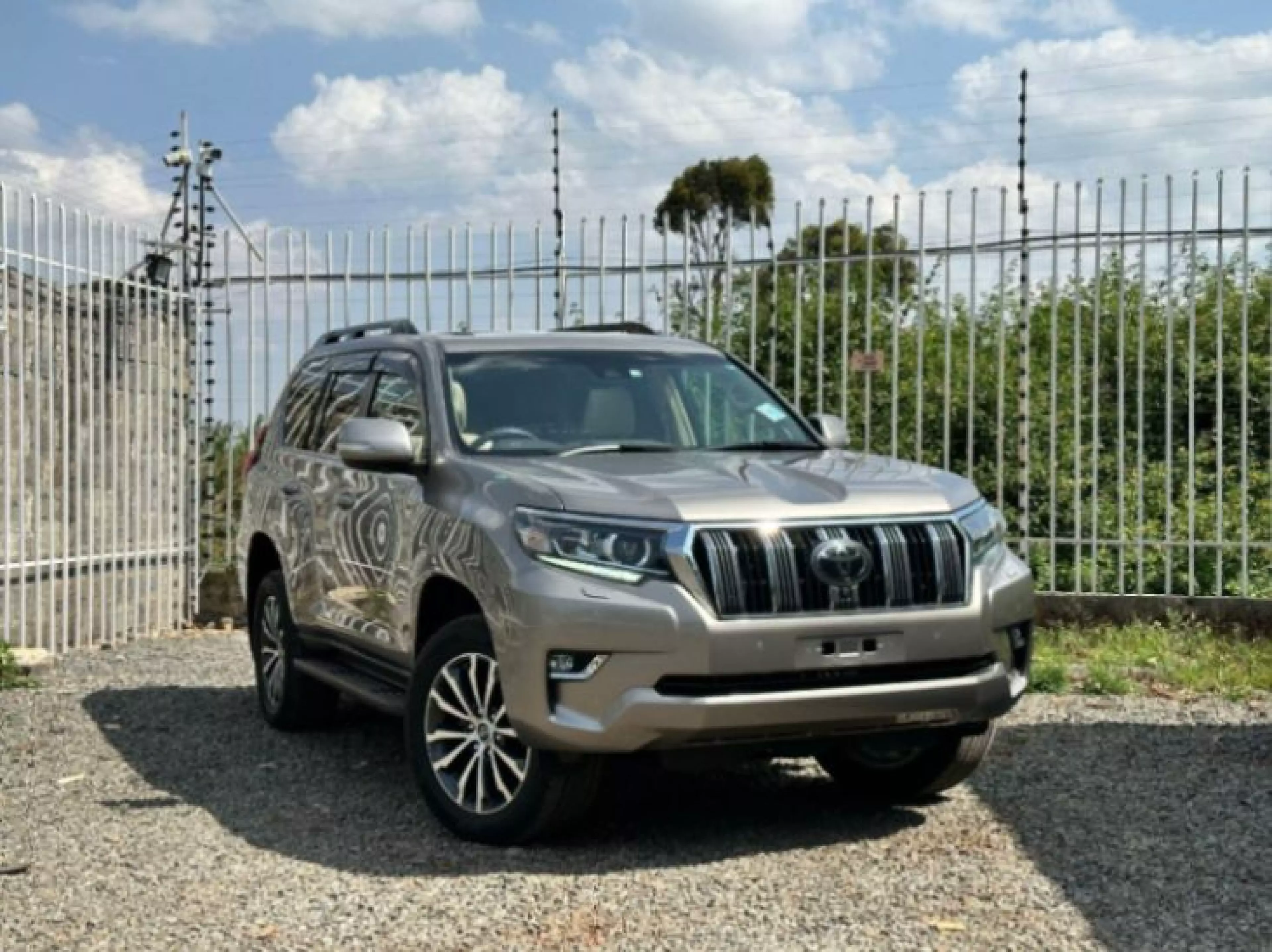Toyota Land Cruiser Prado TX L - 2018