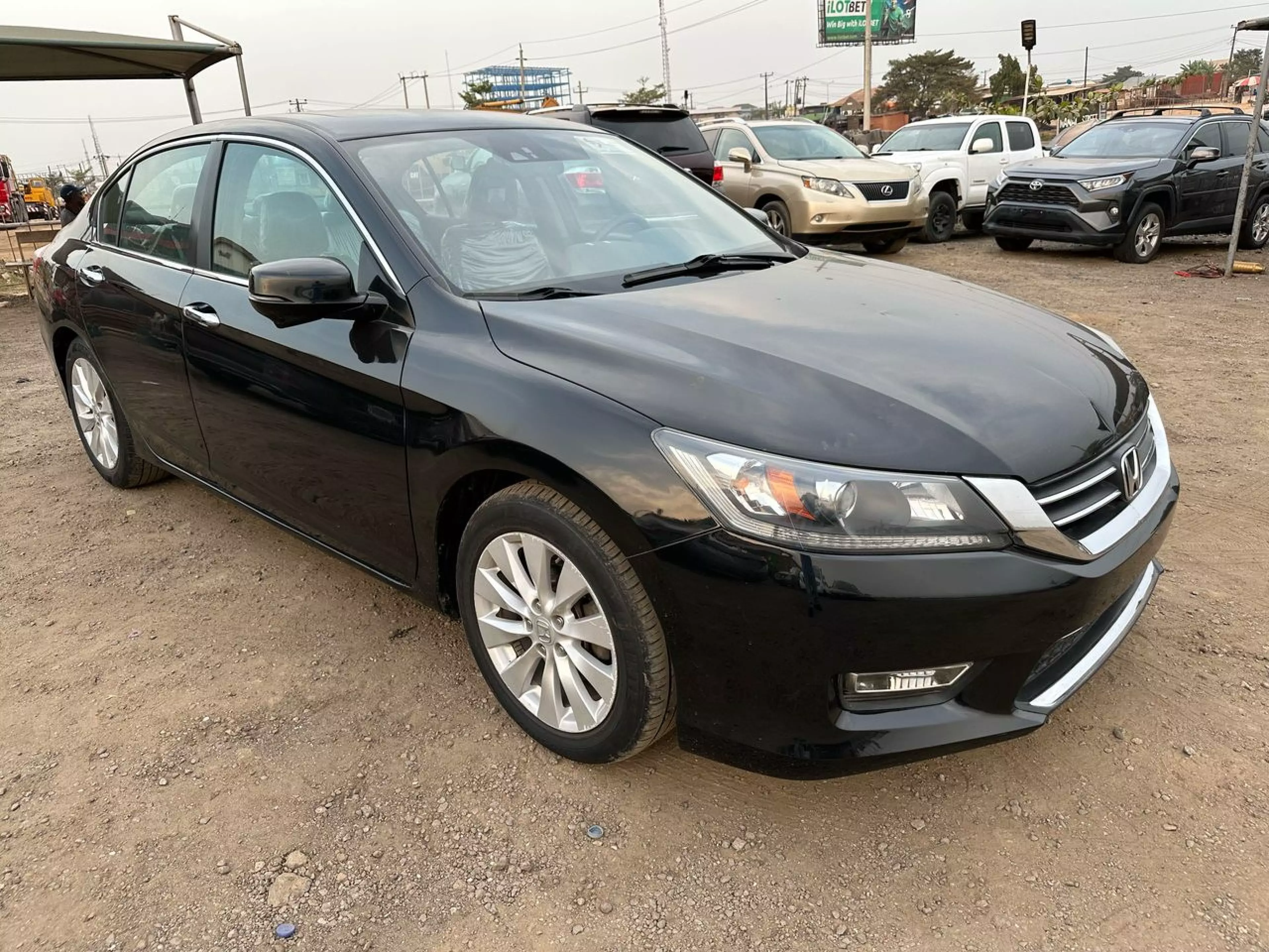 Honda Accord - 2014