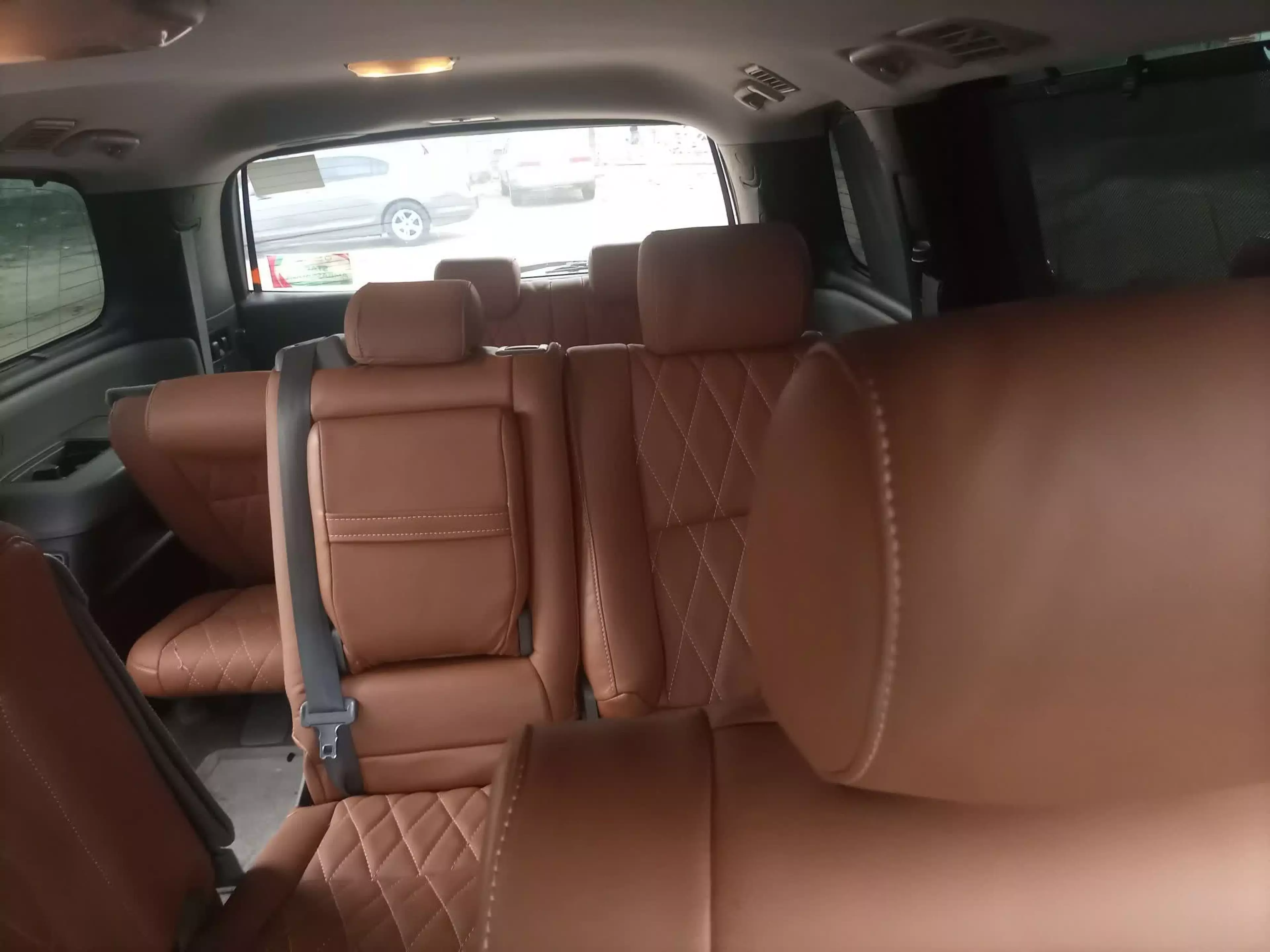 Toyota Sequoia   - 2010
