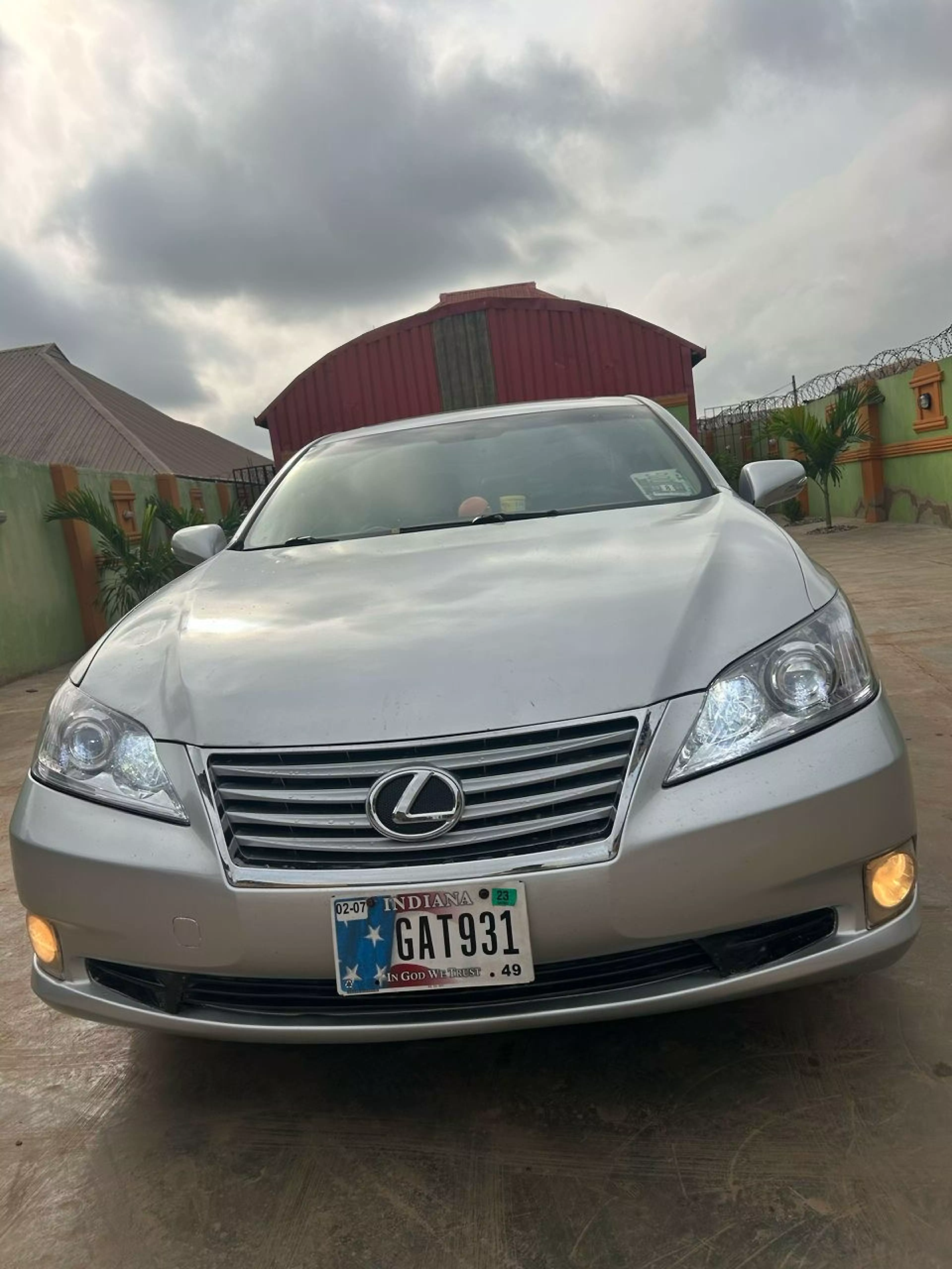 Lexus ES 350   - 2011