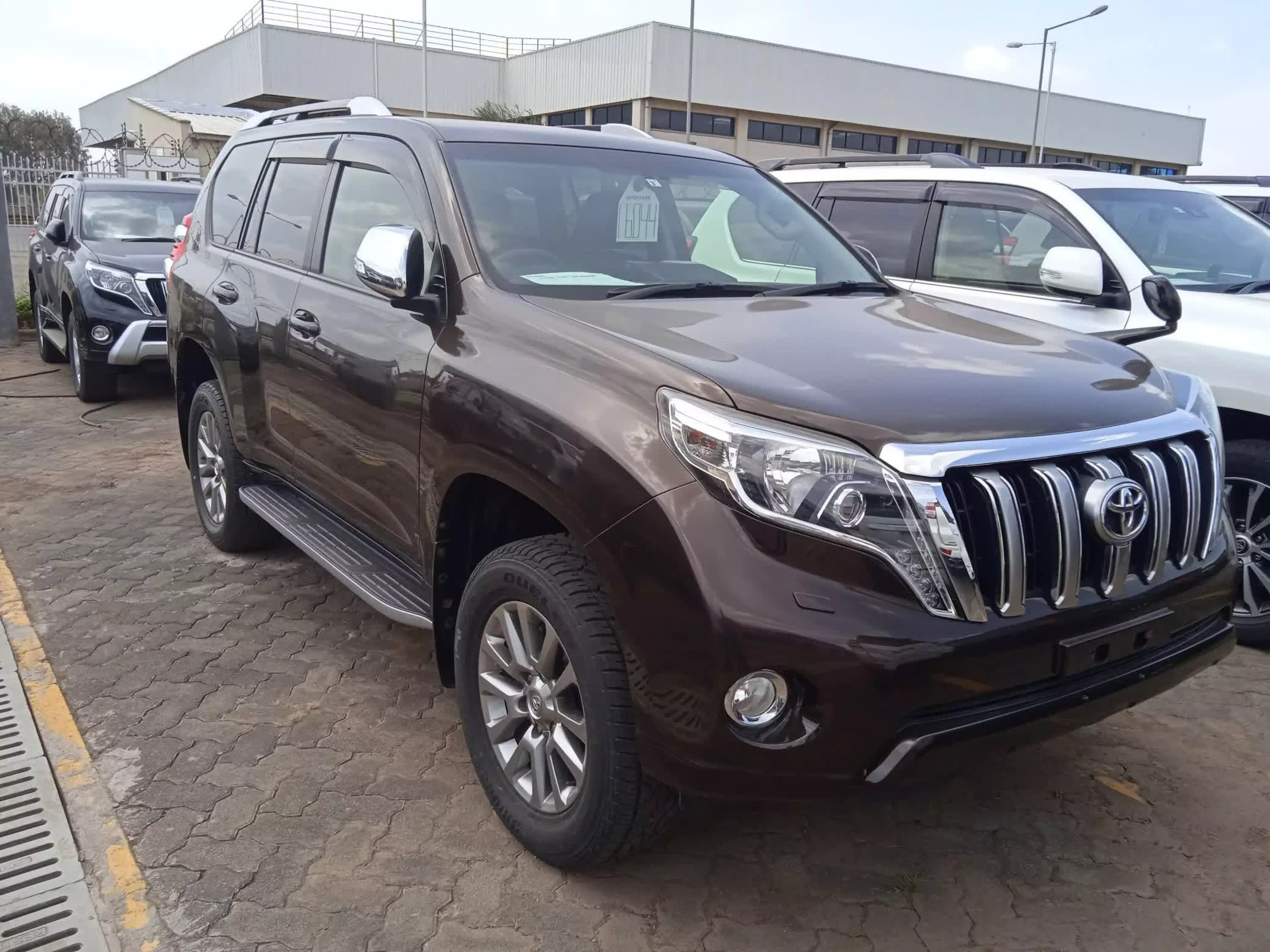 Toyota Landcruiser prado TX - 2017