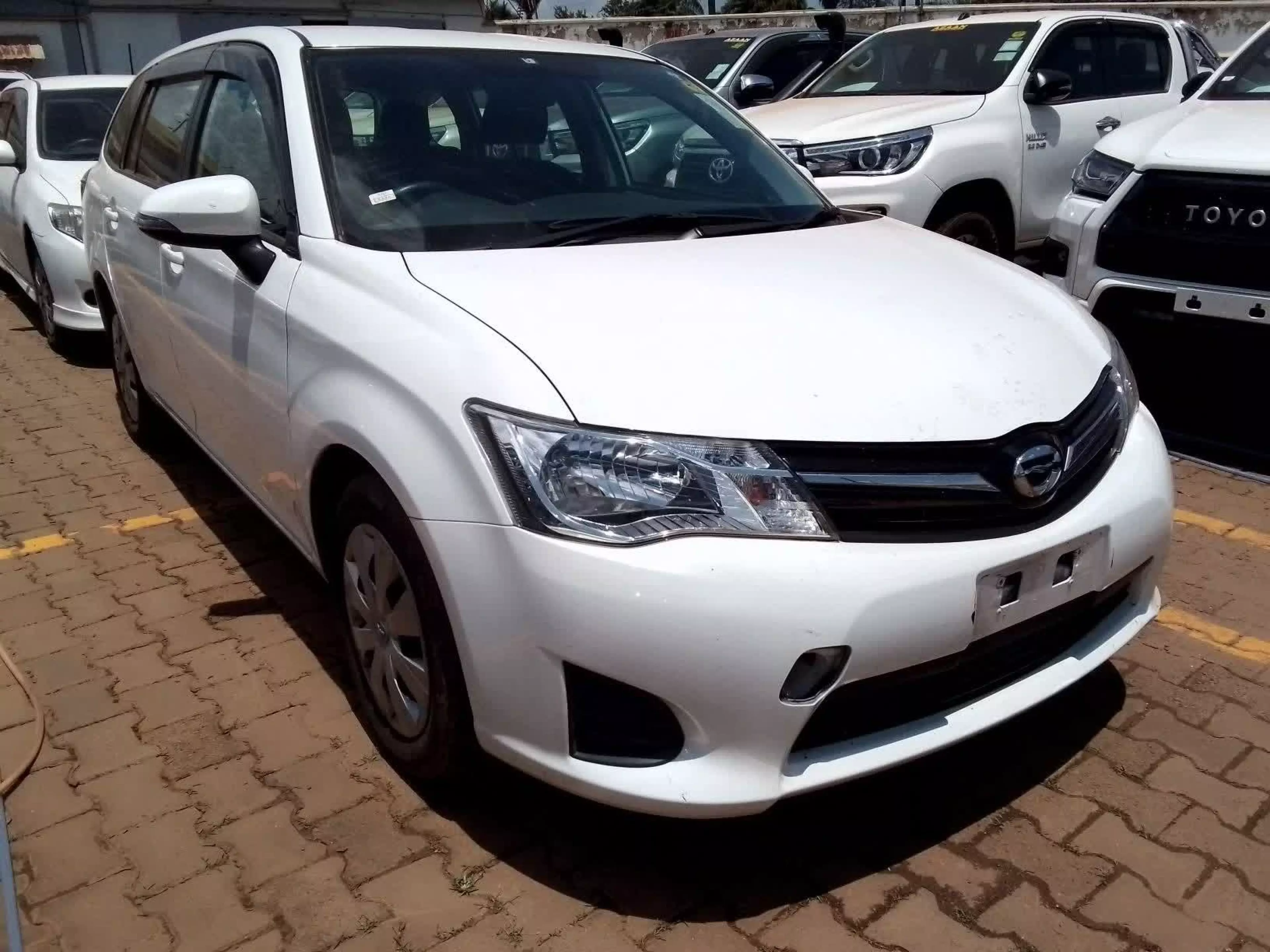 Toyota Fielder  - 2014
