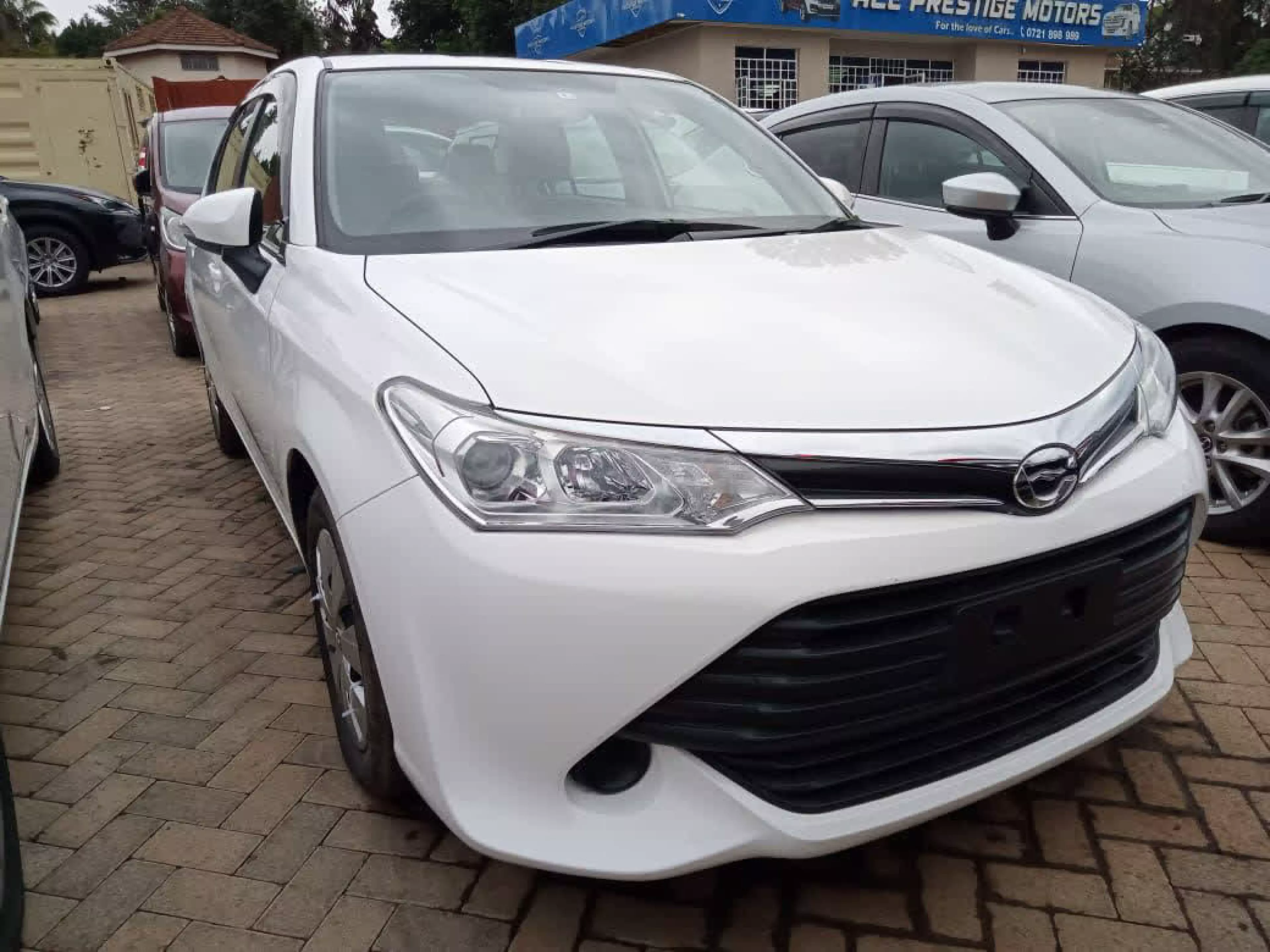 Toyota Axio  - 2015