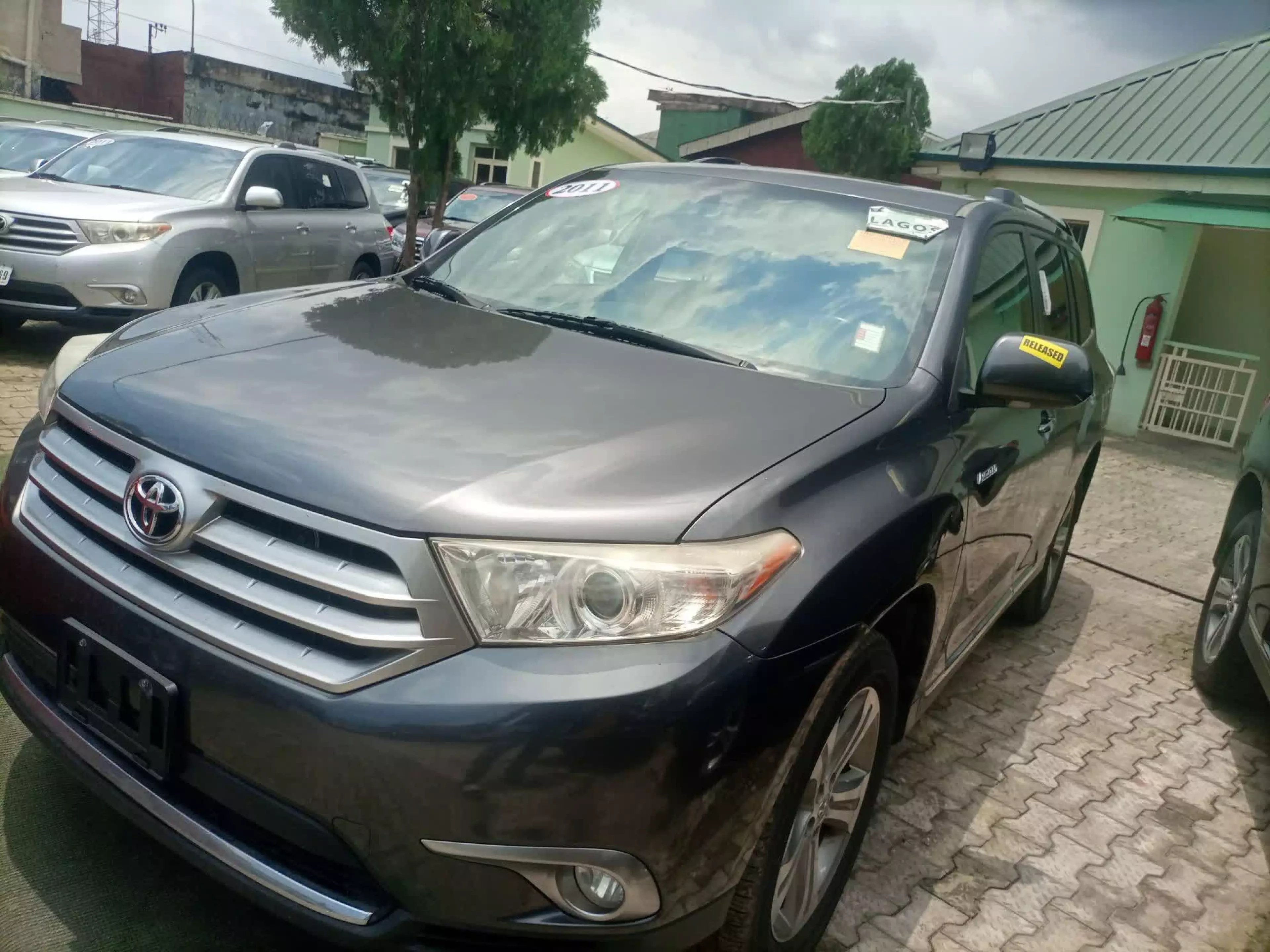 Toyota Highlander - 2011
