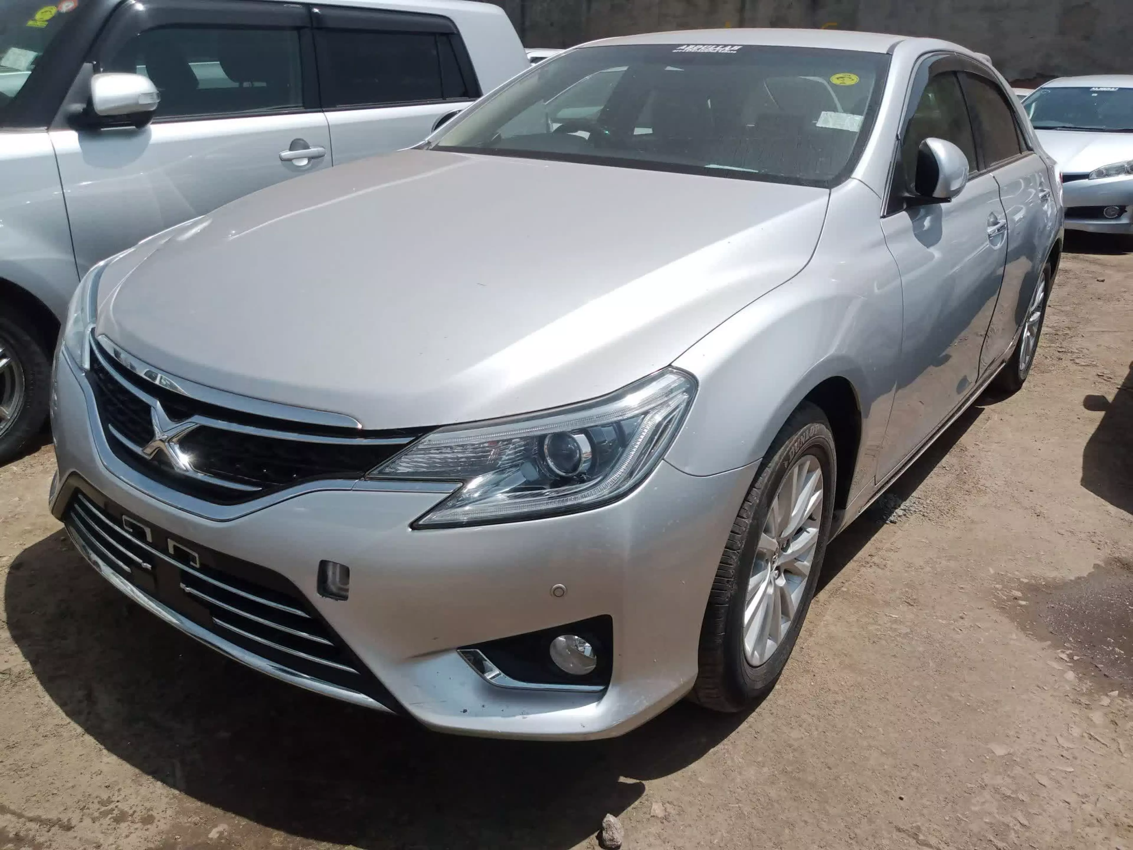 Toyota Mark X - 2013