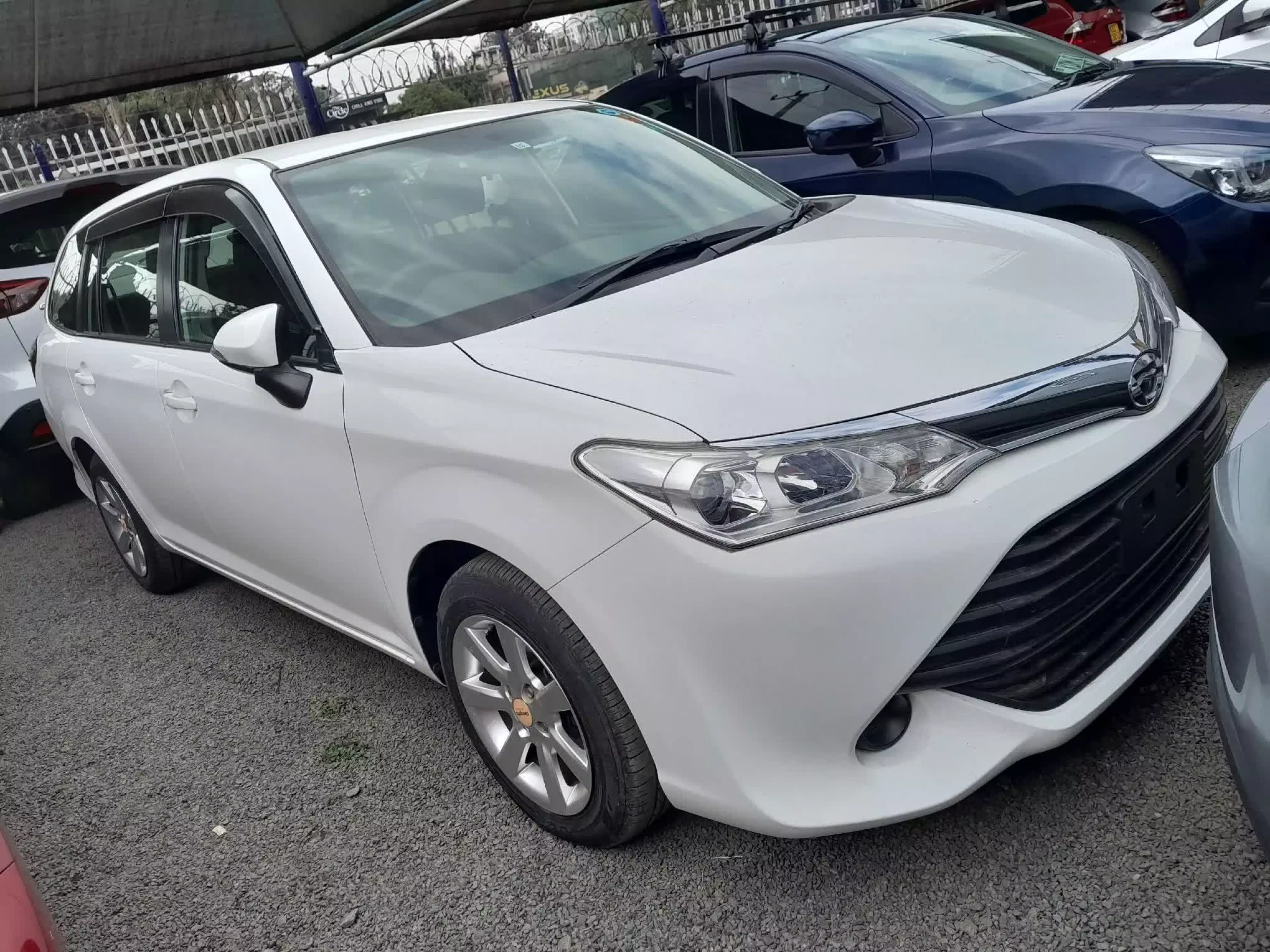 Toyota Fielder  - 2015