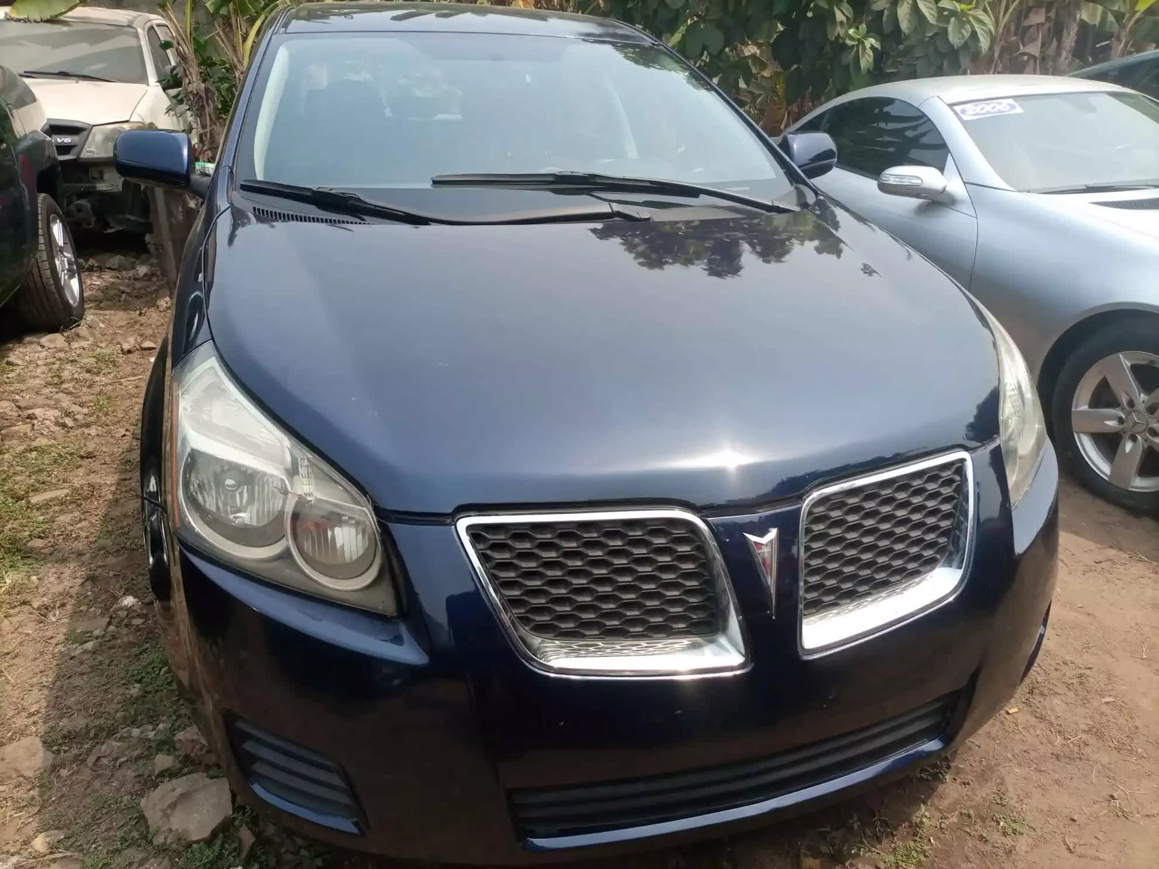 Pontiac Vibe - 2010
