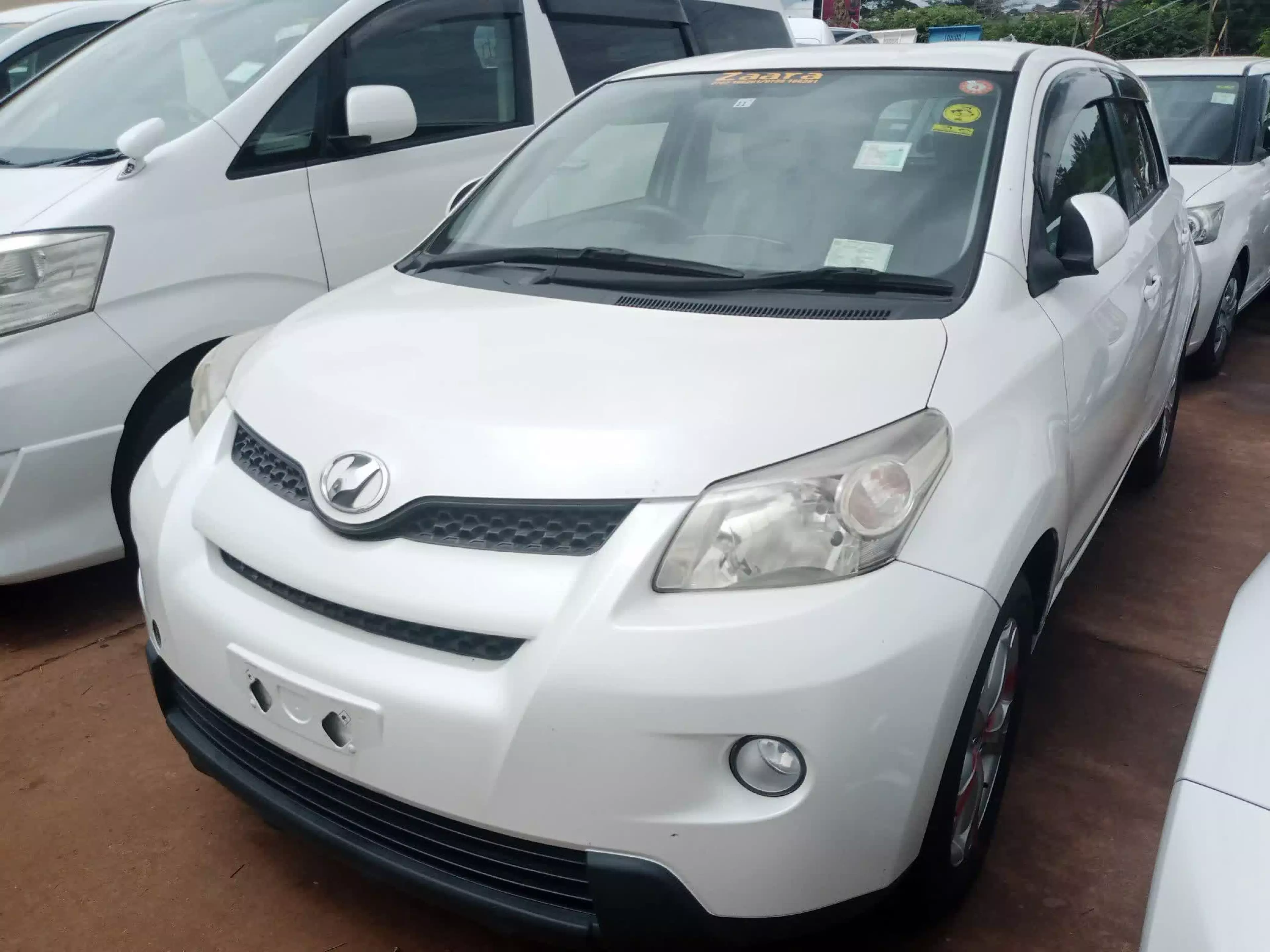 Toyota Ist  - 2008