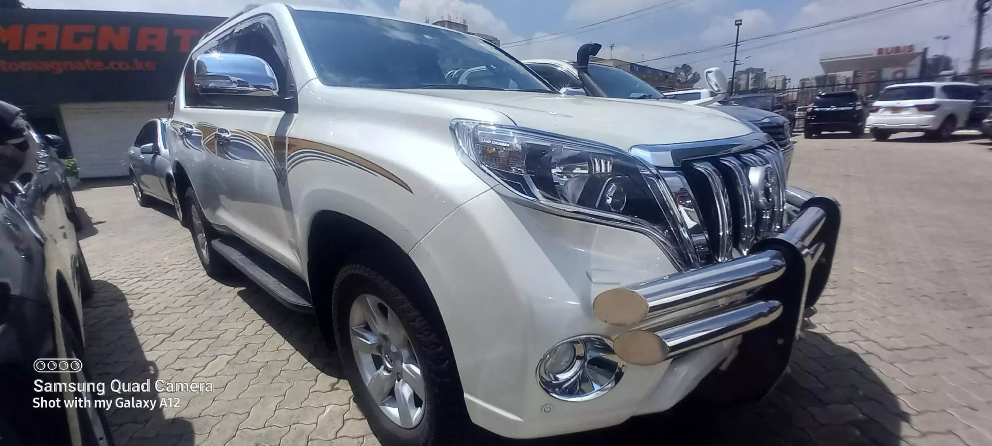 Toyota Landcruiser prado TX - 2014