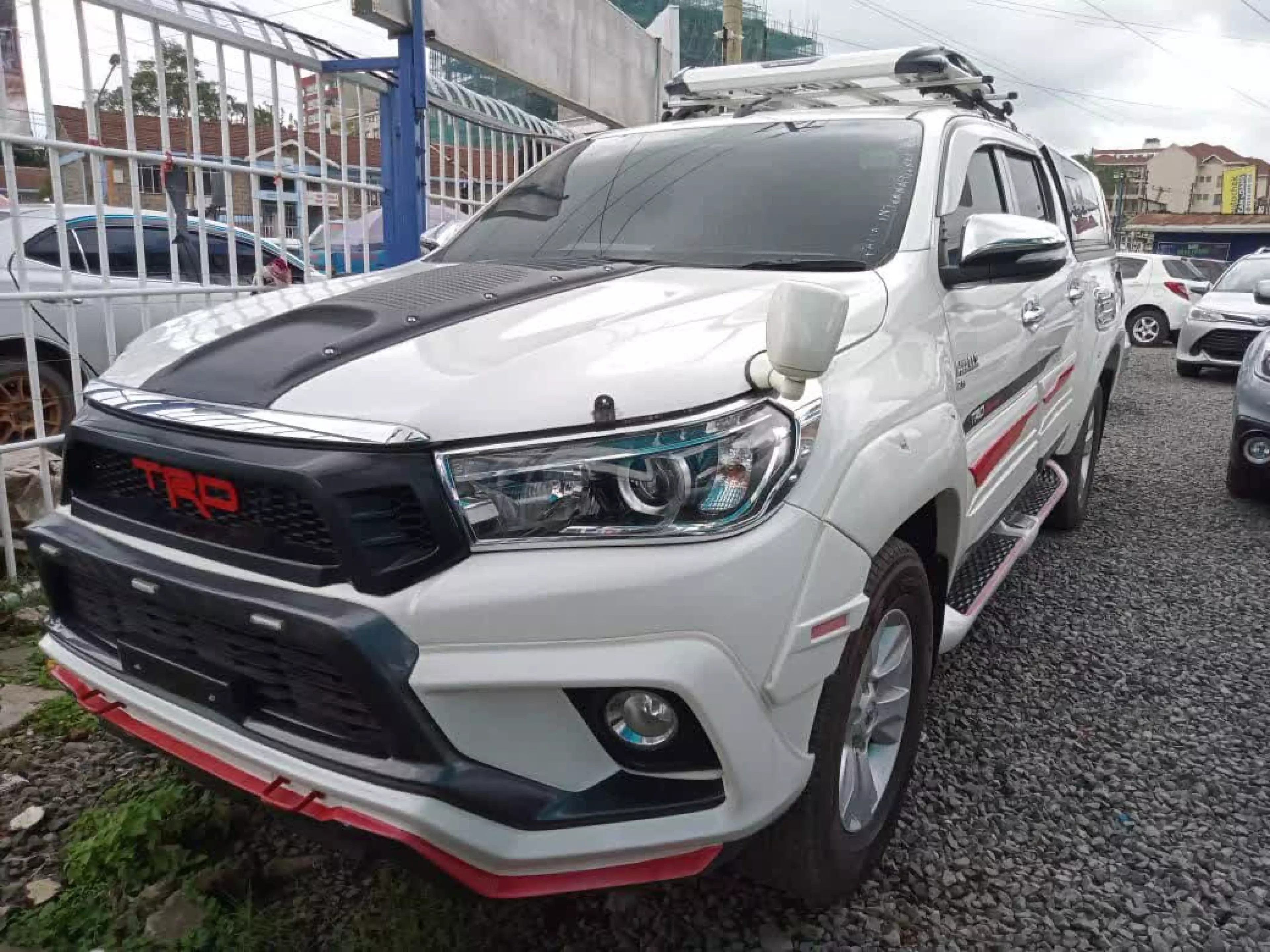 Toyota Hilux Revo  - 2015
