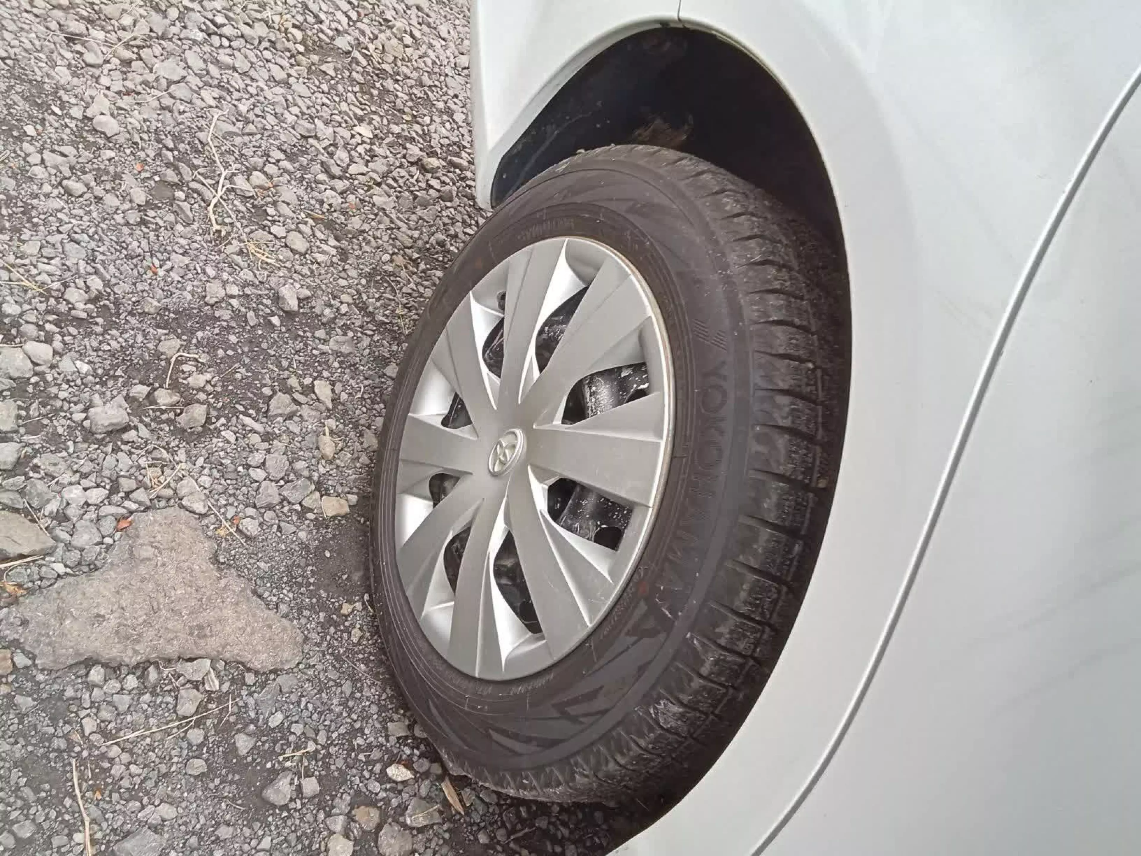 Toyota Fielder    - 2017