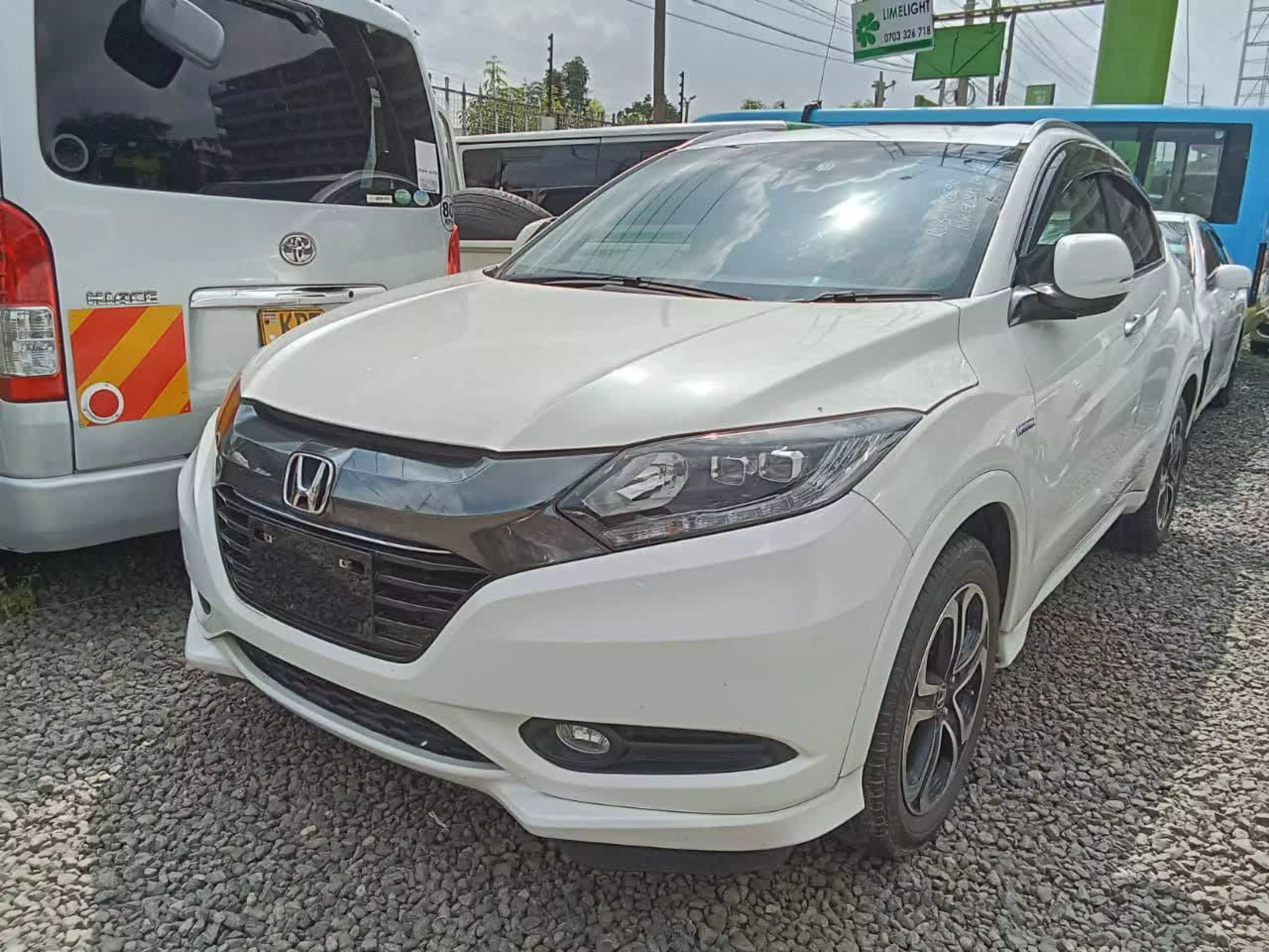 Honda Vezel Hybrid - 2016