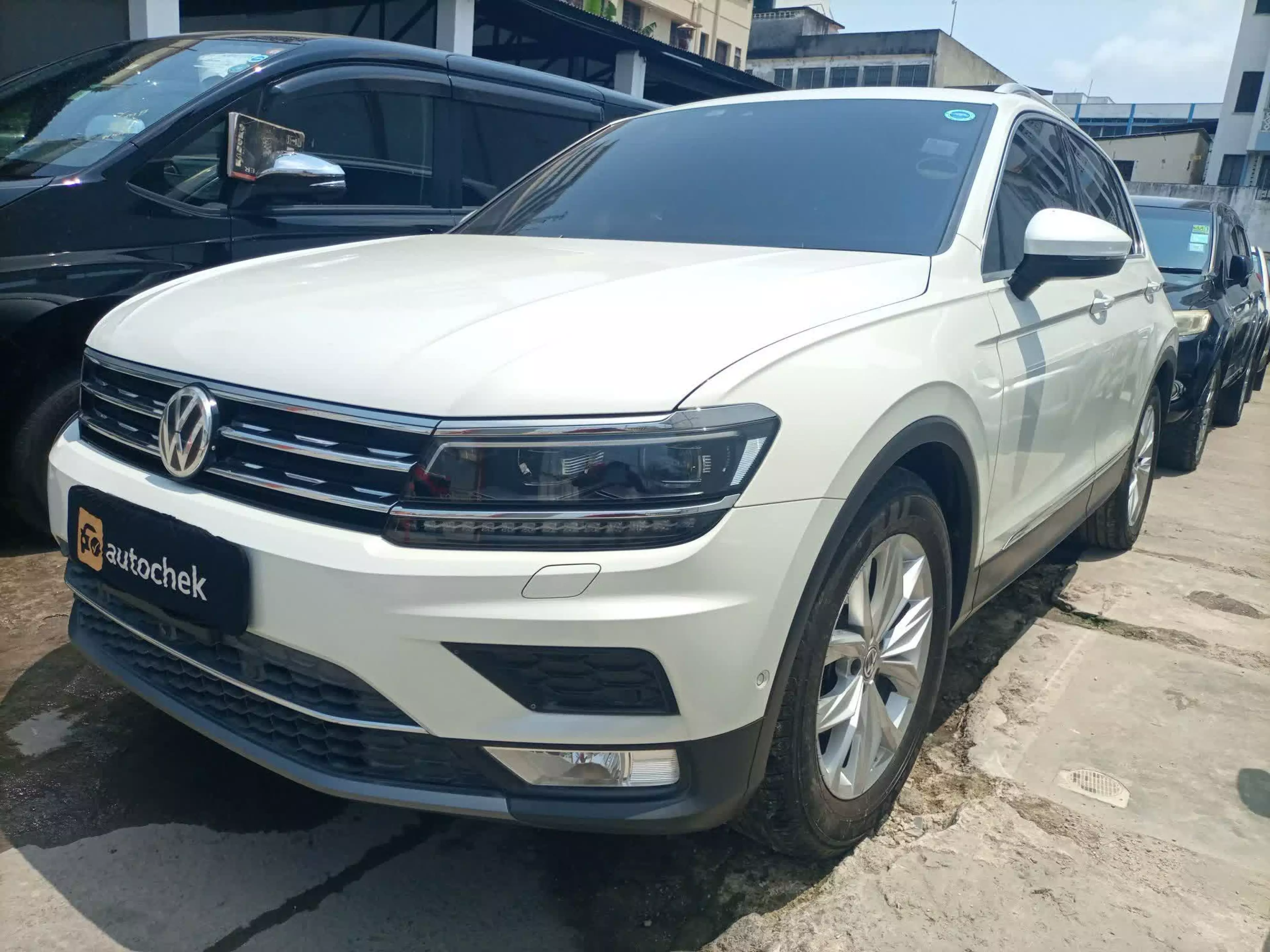 Volkswagen Tiguan - 2017