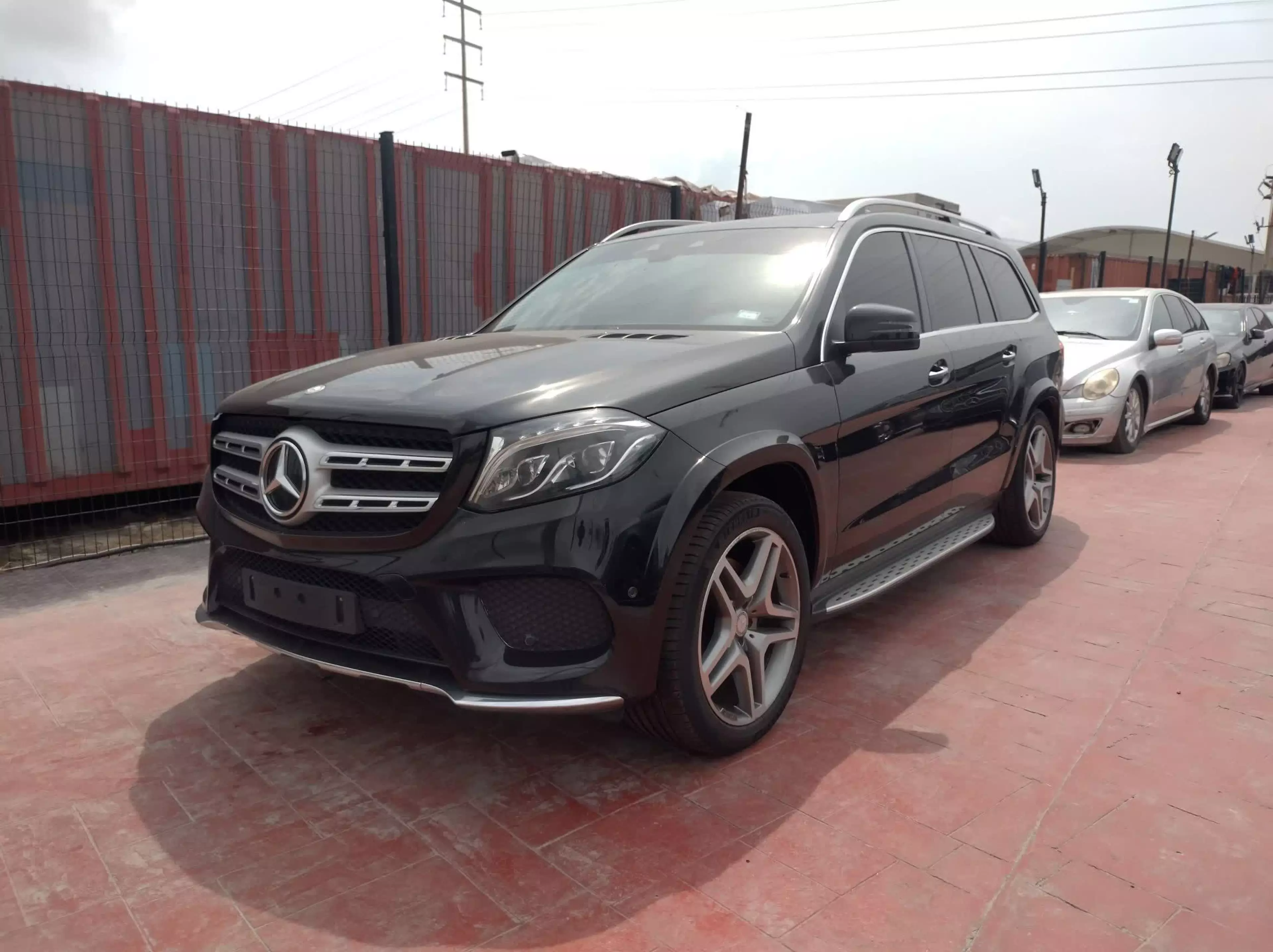 Mercedes-Benz GLS 500 - 2018