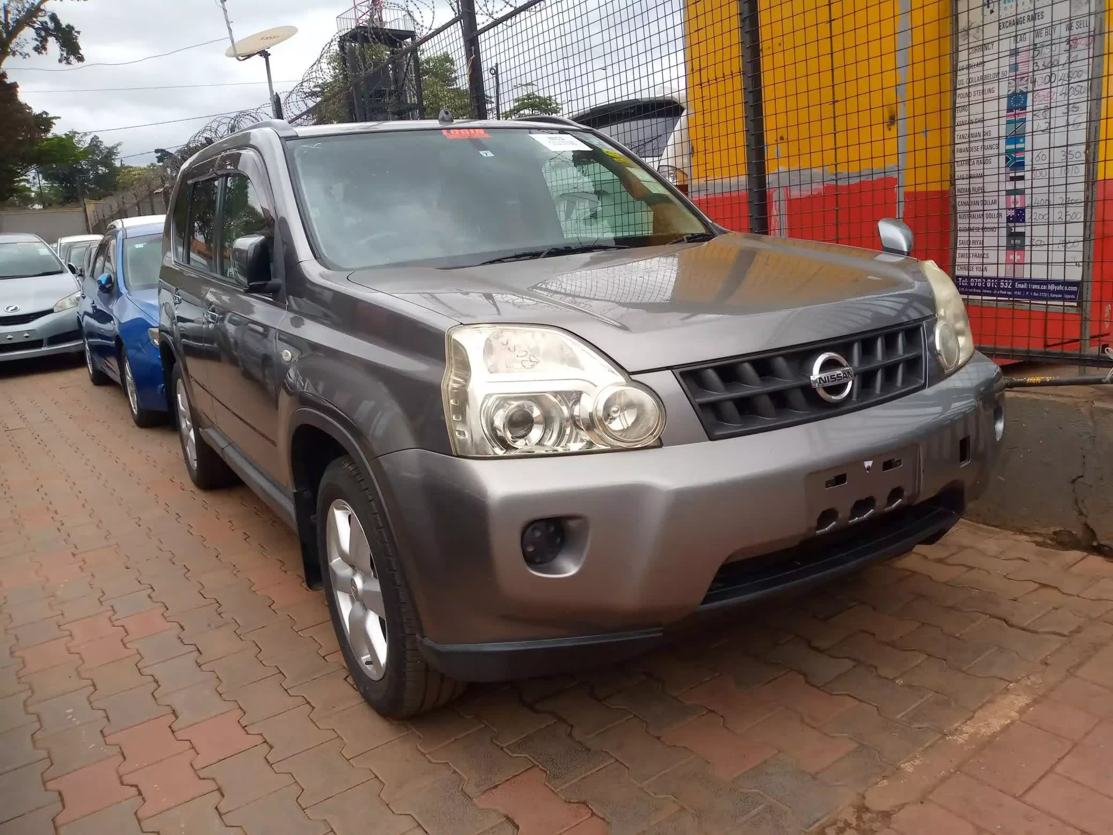 Nissan X-TRAIL - 2009