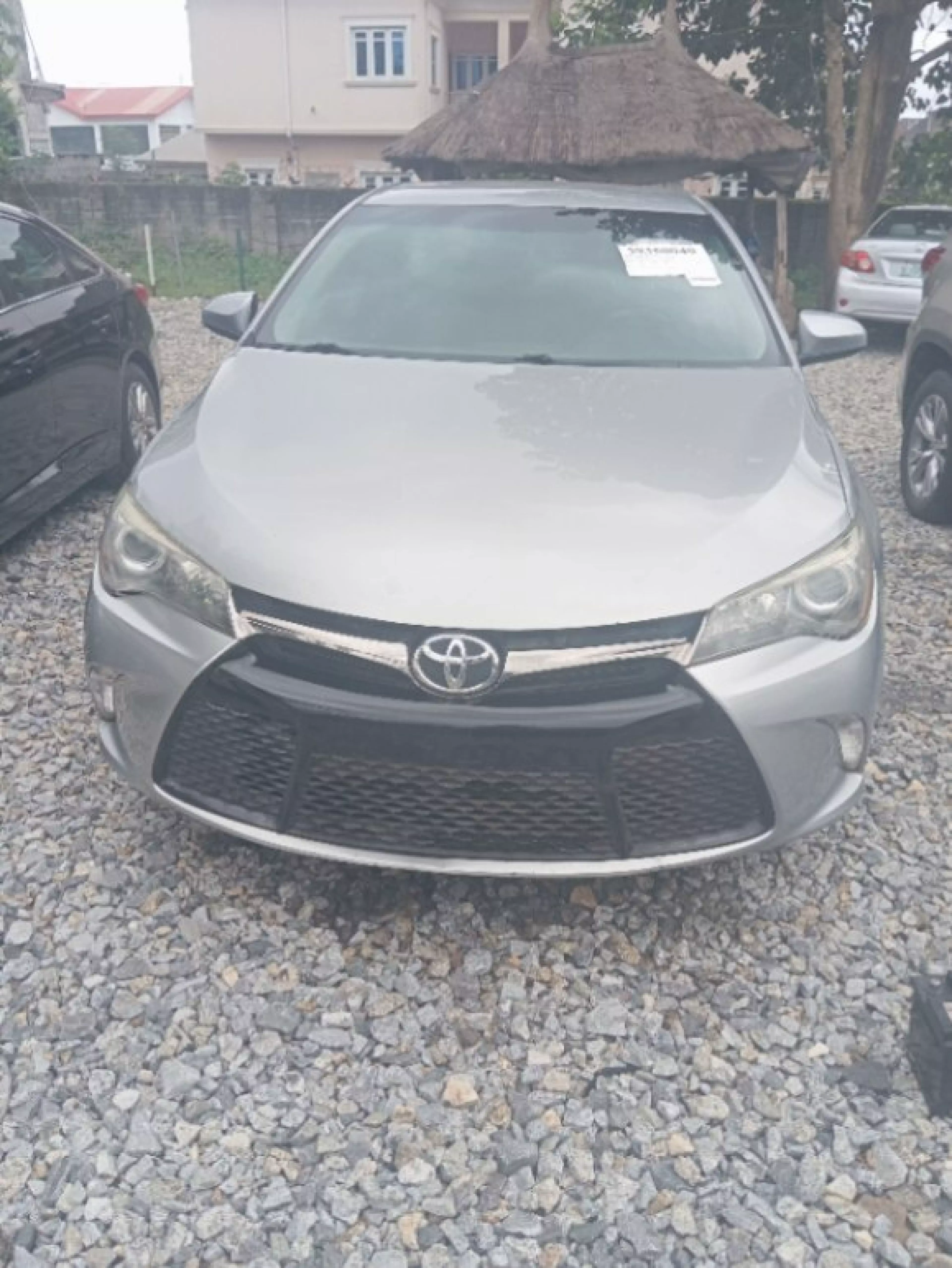 Toyota camry - 2015