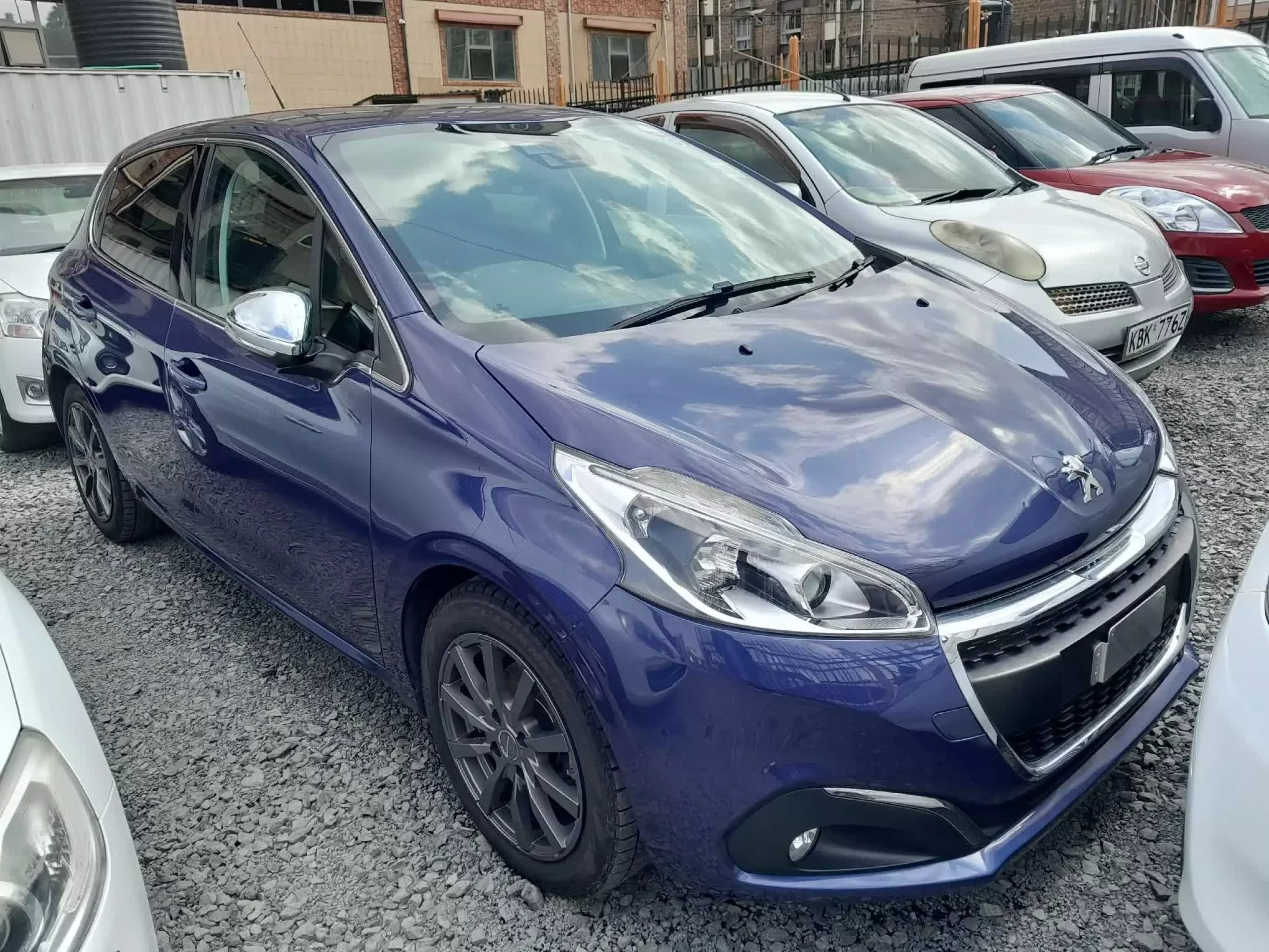 Peugeot 208 - 2016