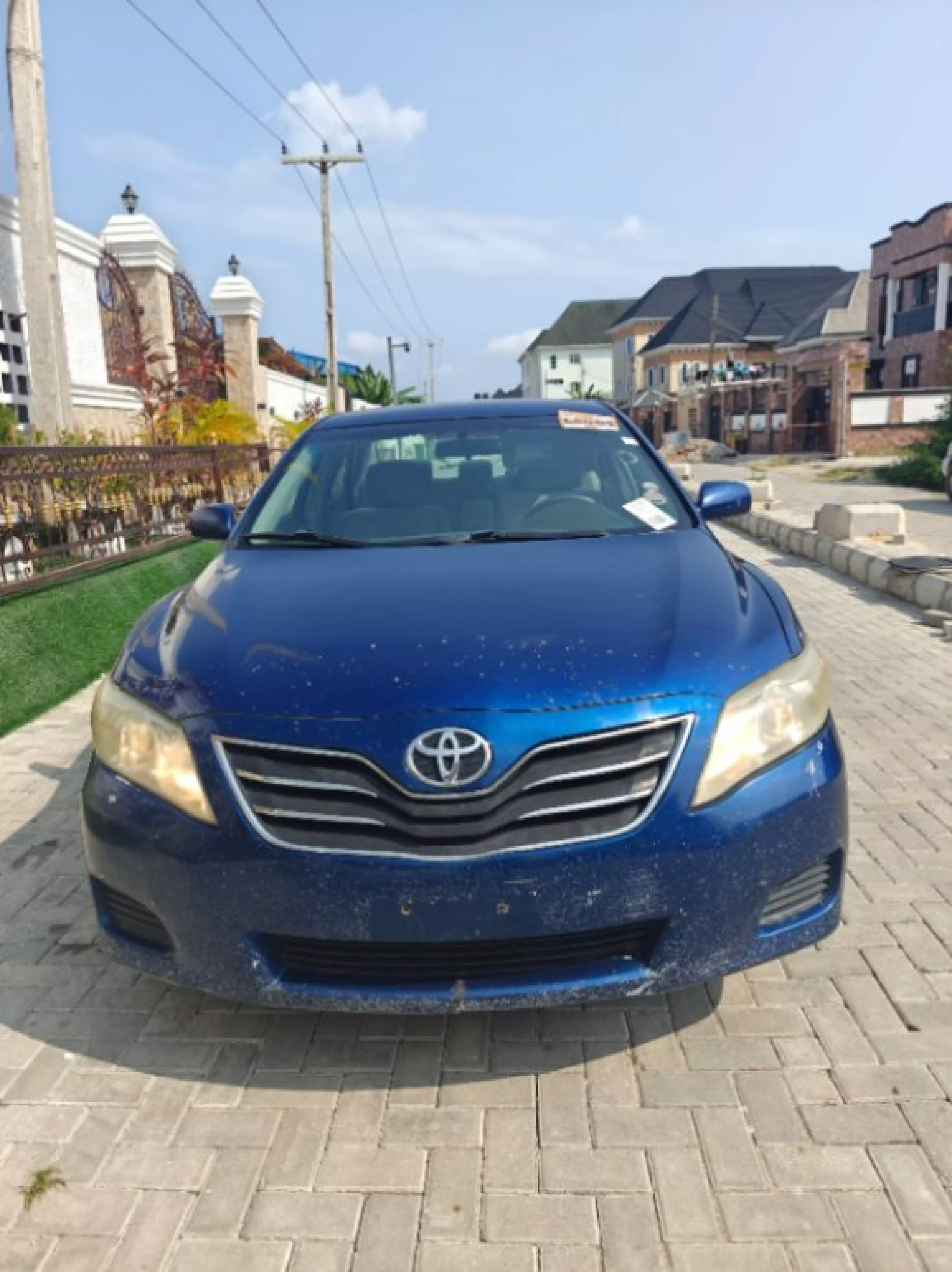 Toyota Camry - 2010