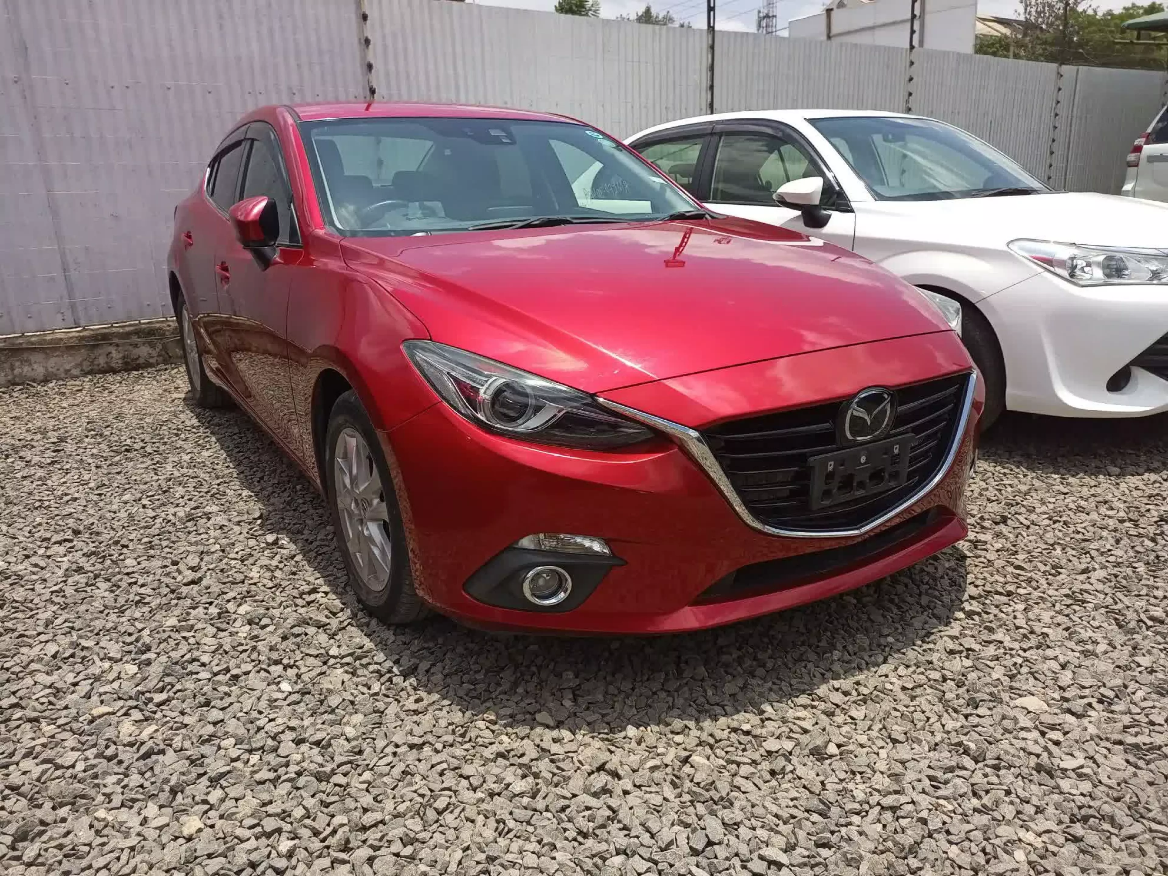 Mazda Axela  - 2015