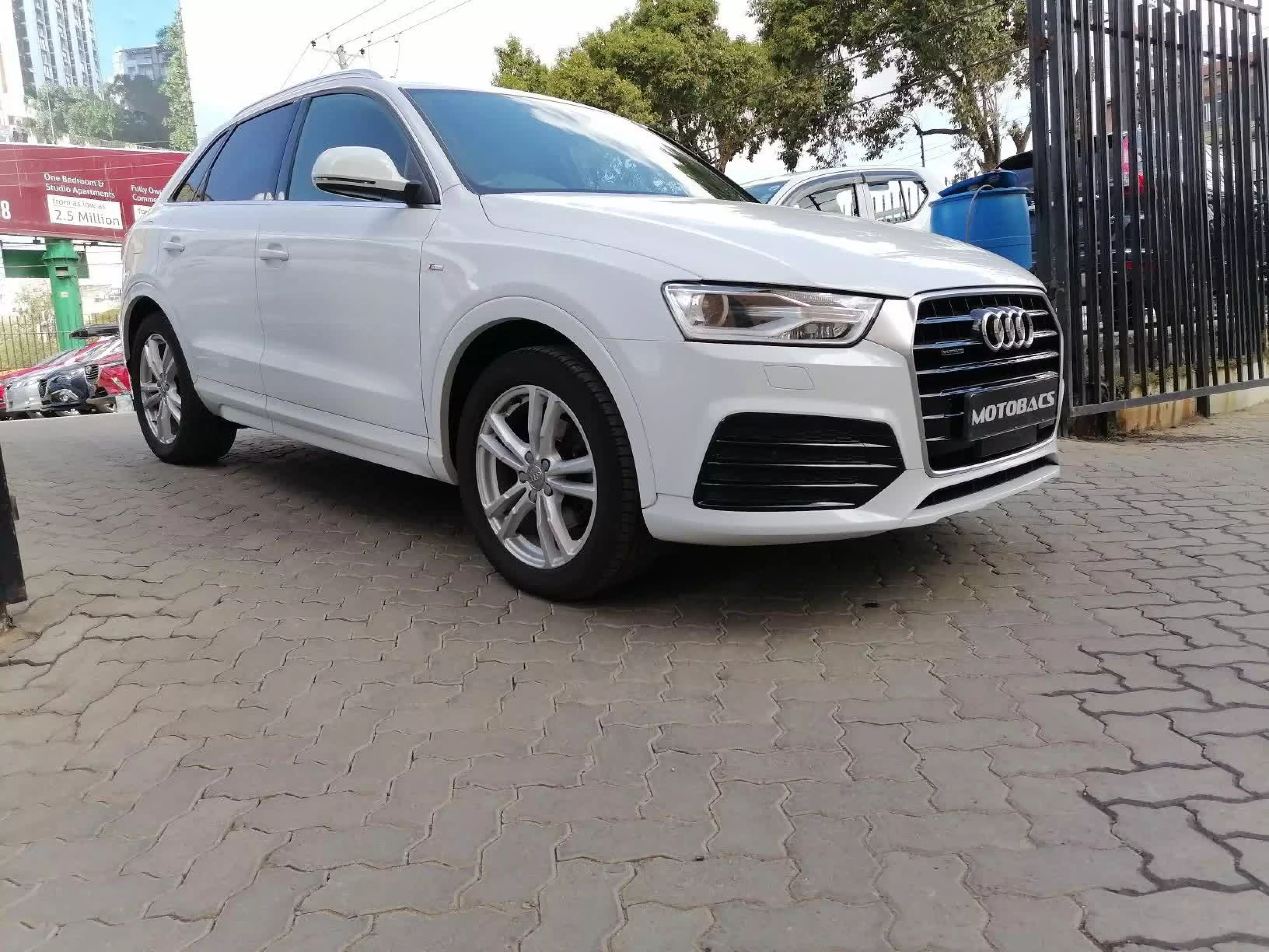 Audi Q3 - 2015