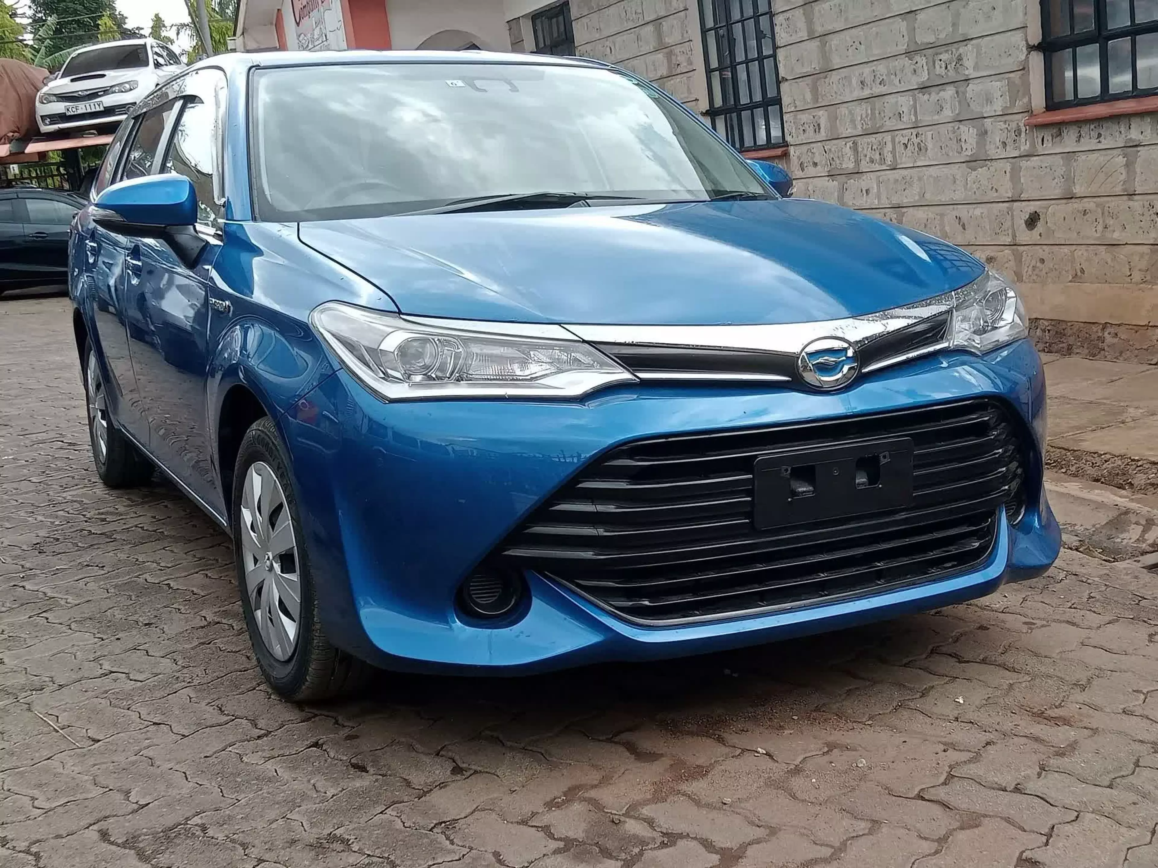 Toyota Fielder hybrid  - 2015