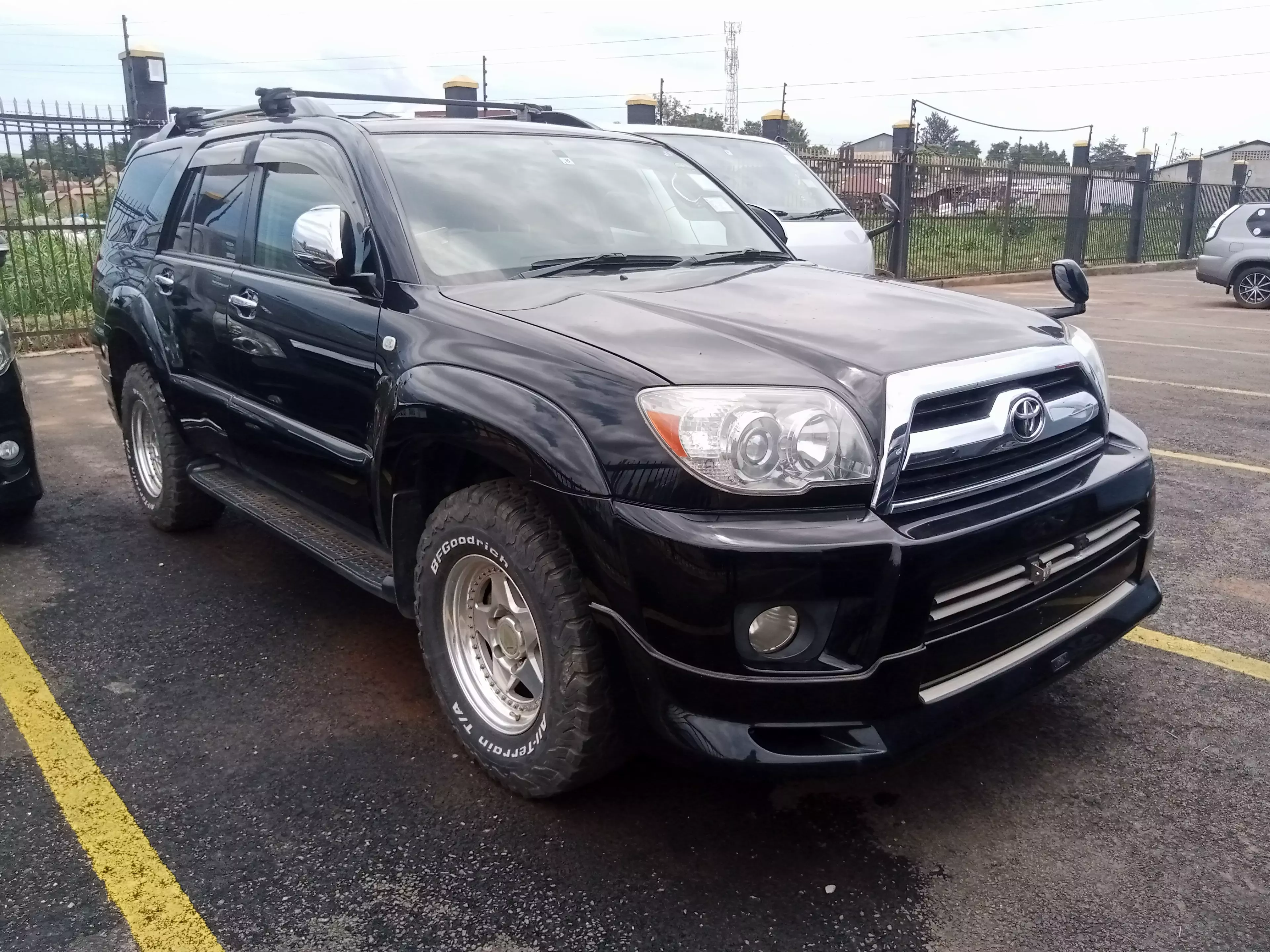 Toyota surf   - 2009
