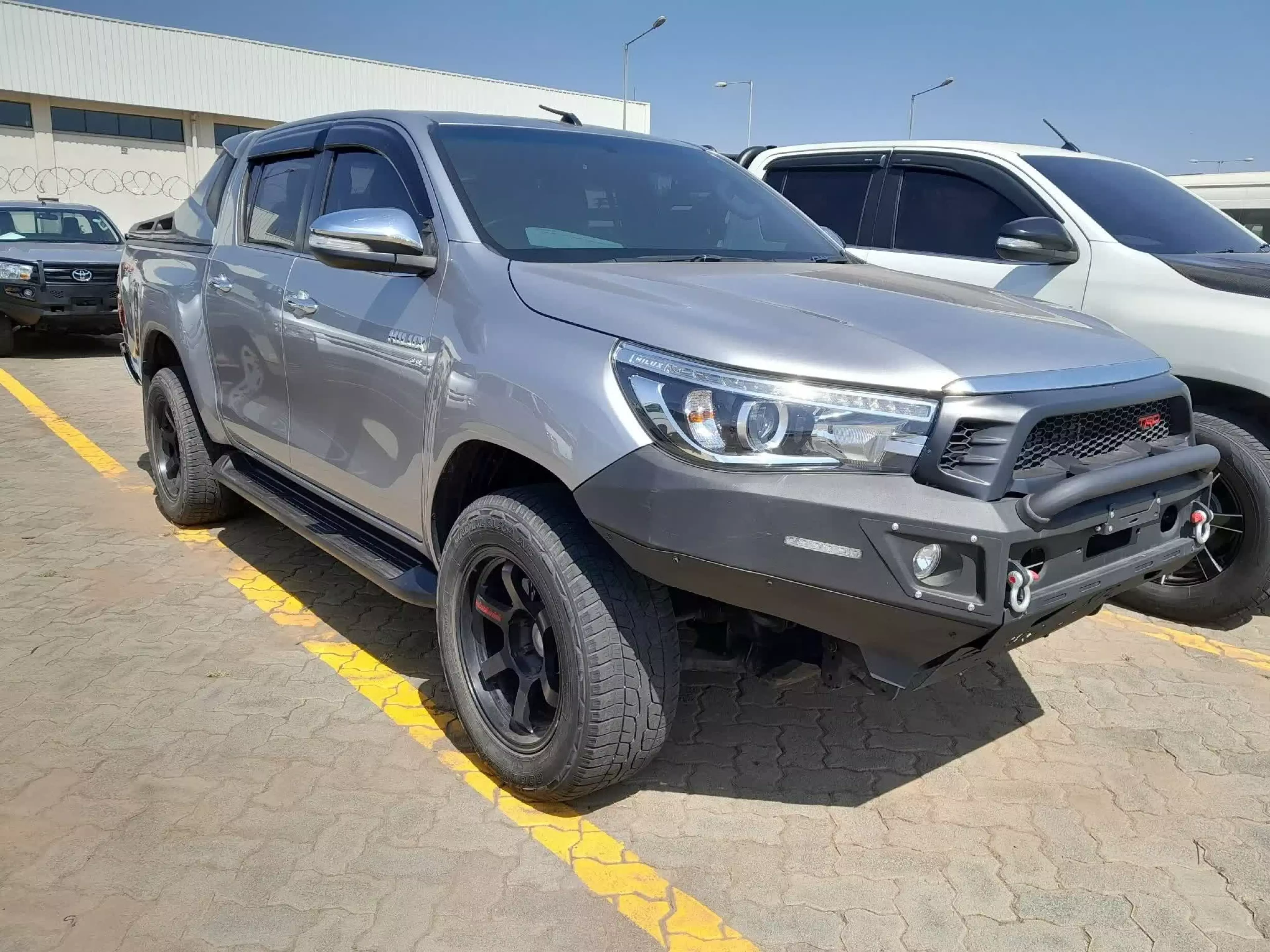 Toyota Hilux Revo  - 2015