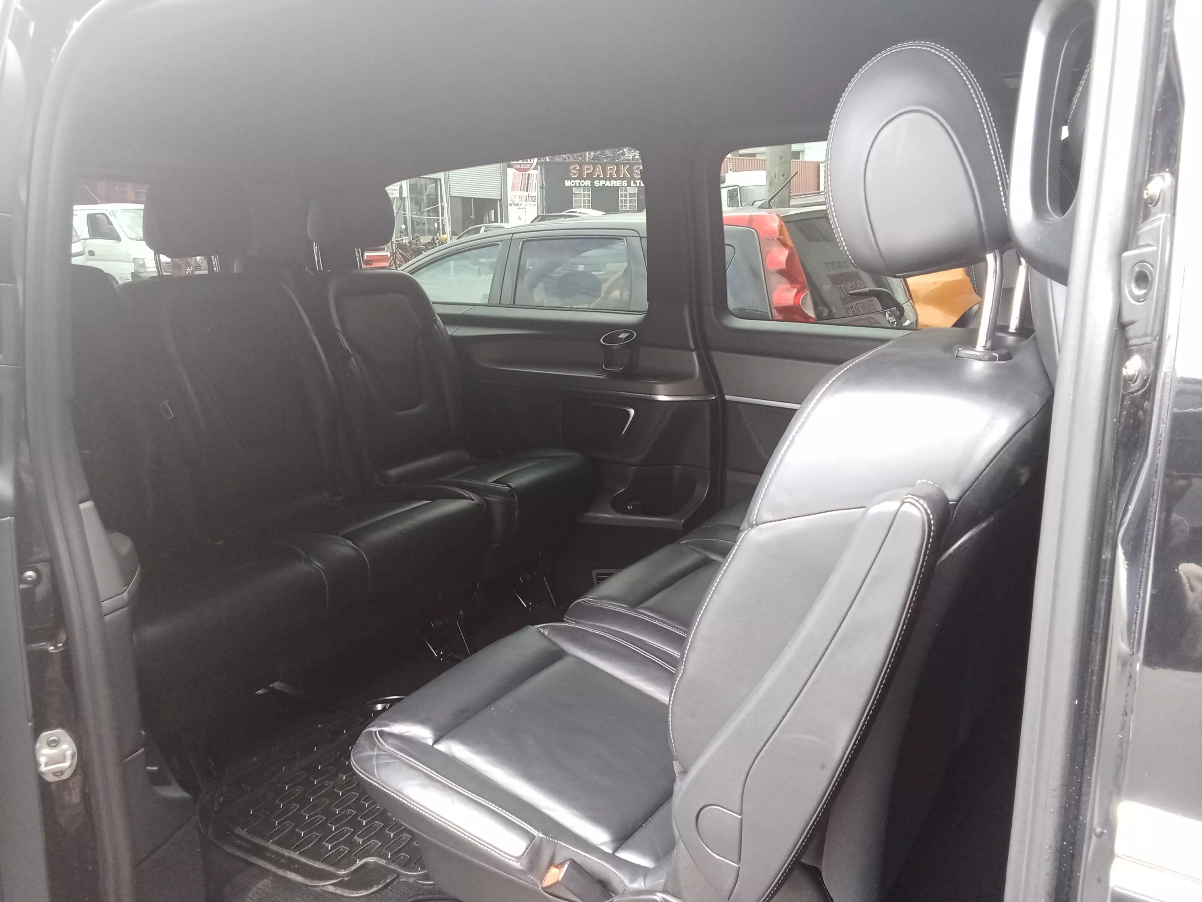 Mercedes-Benz Vito   - 2015